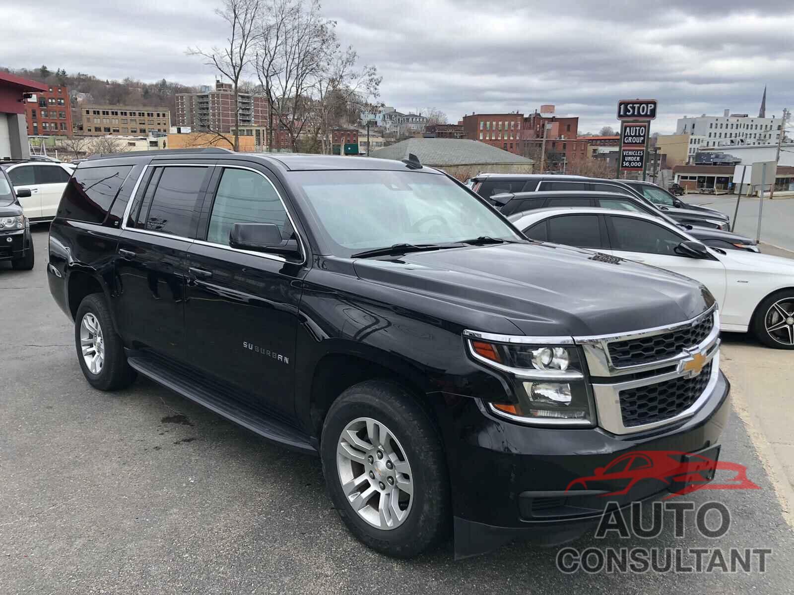 CHEVROLET SUBURBAN 2017 - 1GNSKHKC9HR328668