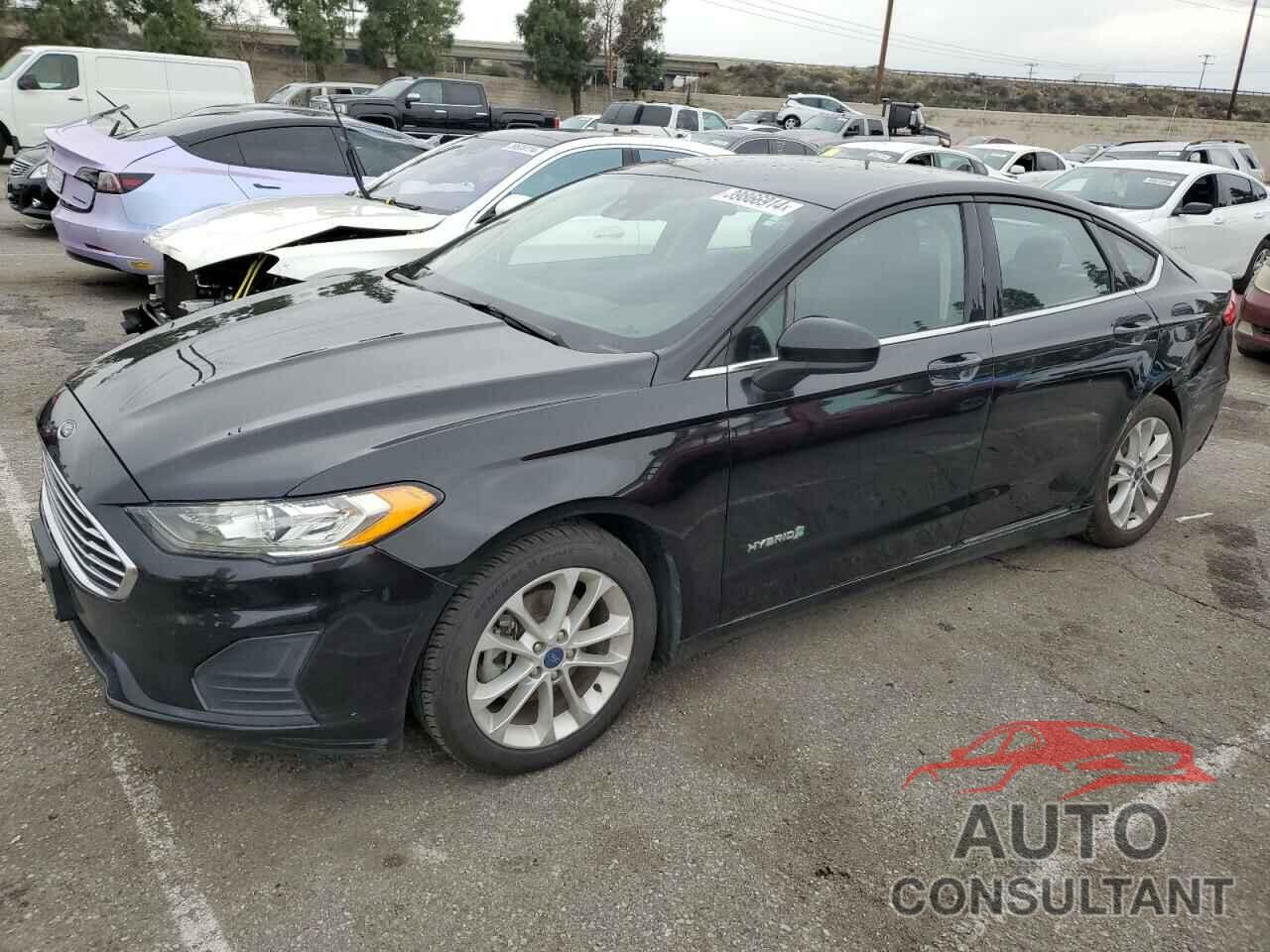 FORD FUSION 2019 - 3FA6P0LUXKR205953