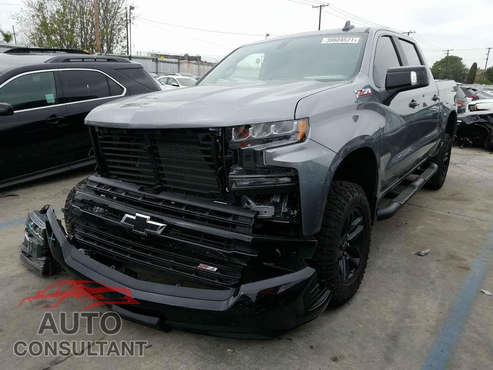 CHEVROLET SILVERADO 2021 - 1GCPYFED6MZ201084