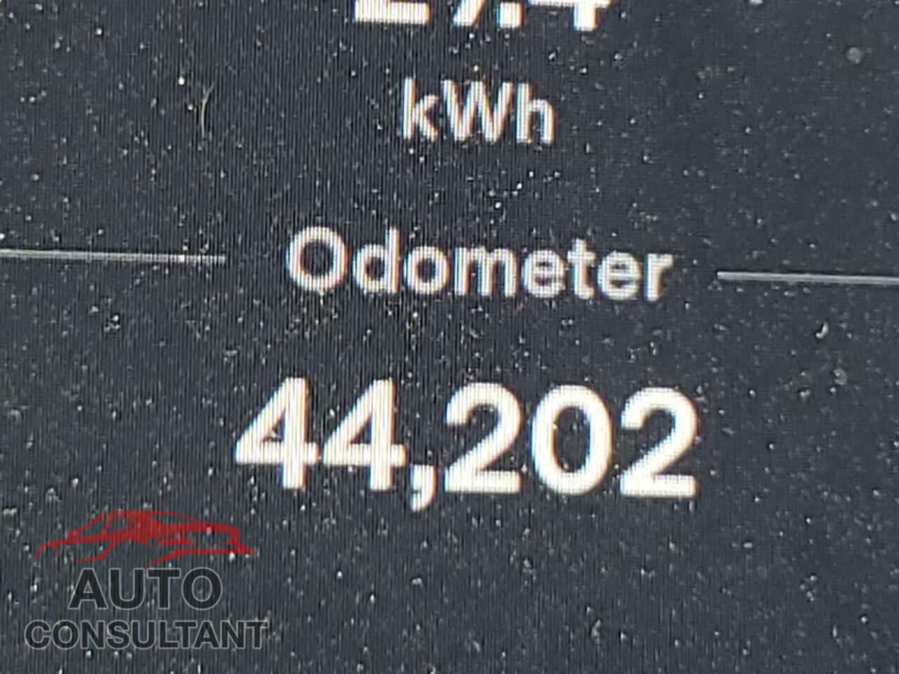 TESLA MODEL S 2018 - 5YJSA1E24JF241472