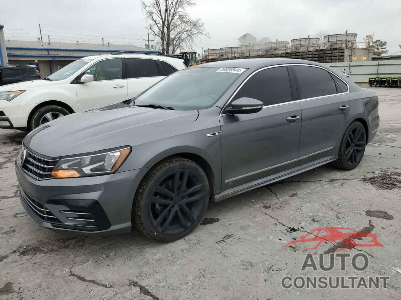 VOLKSWAGEN PASSAT 2017 - 1VWDT7A32HC056006