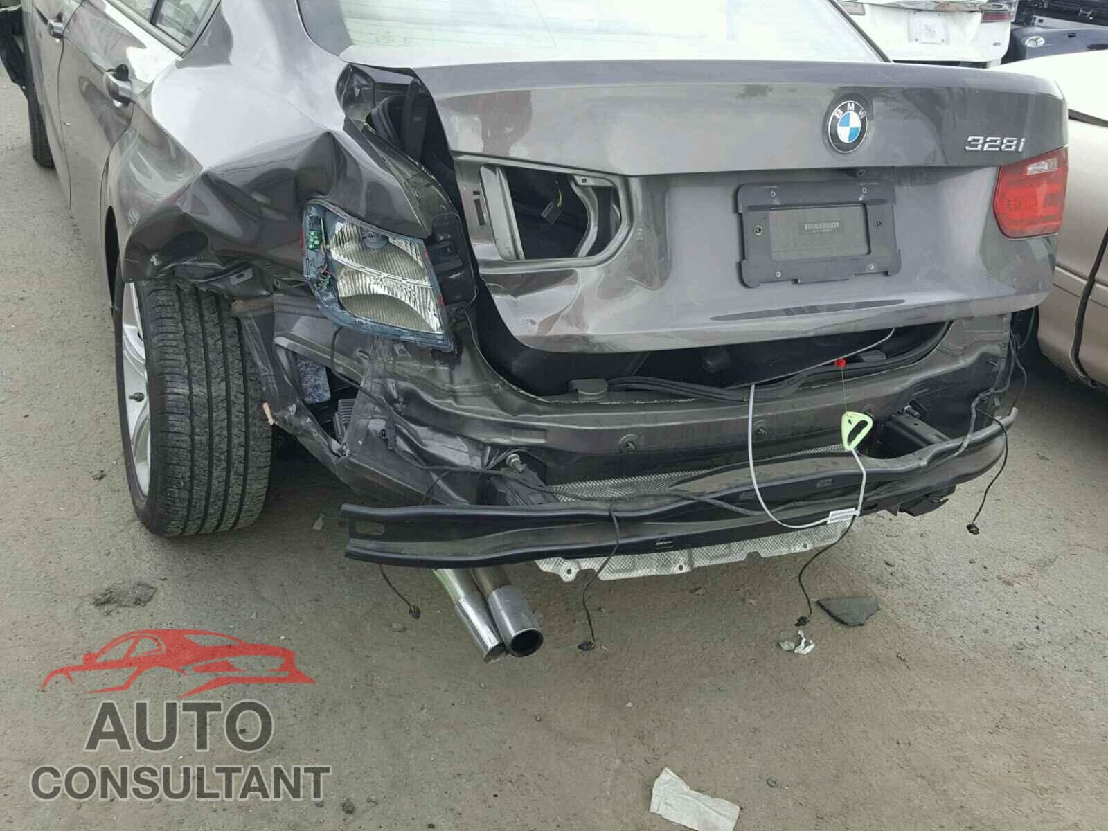 BMW 3 SERIES 2016 - WBA3C1C54FP852673