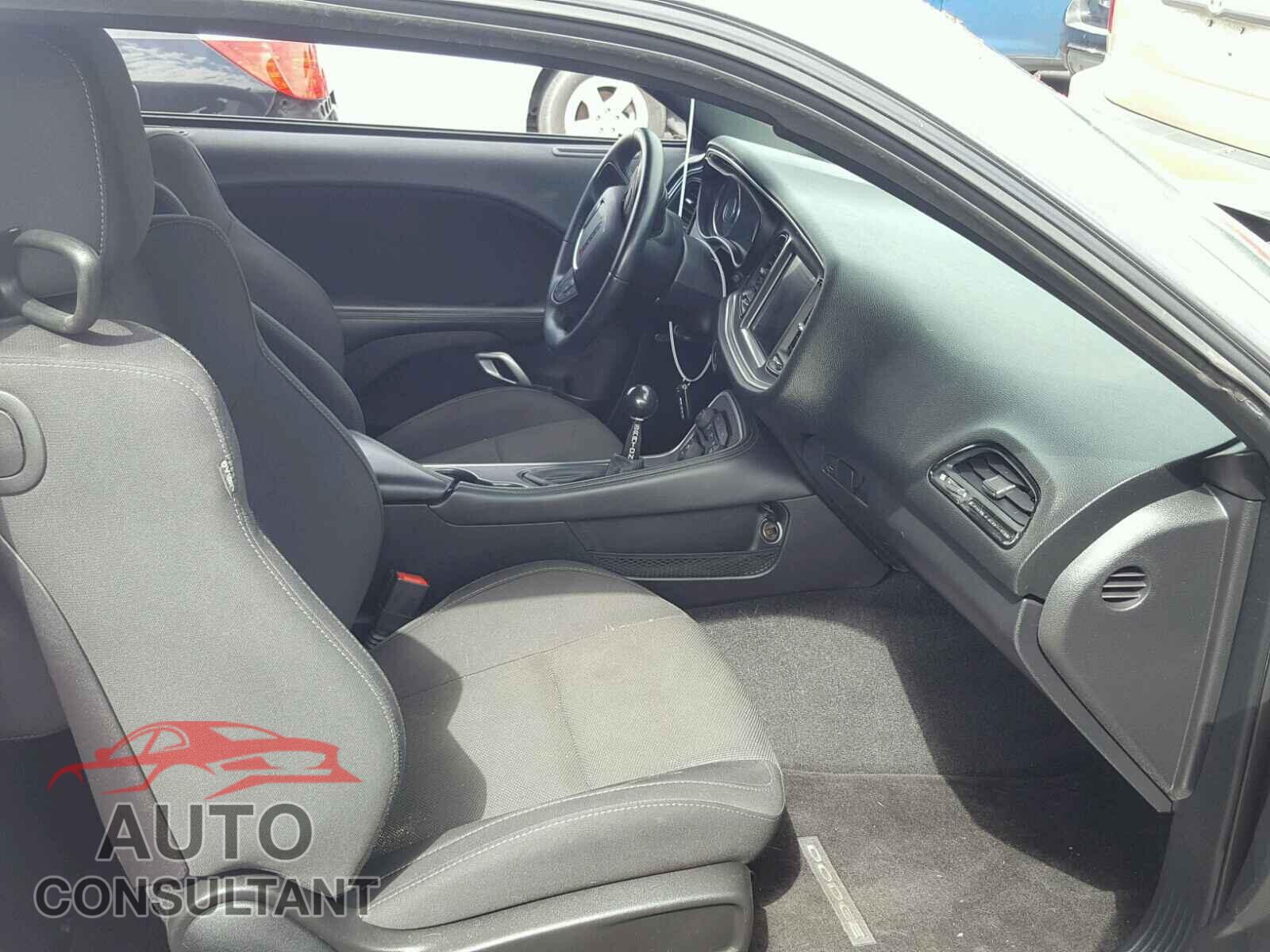 DODGE CHALLENGER 2015 - 2C3CDZFJ1FH720373