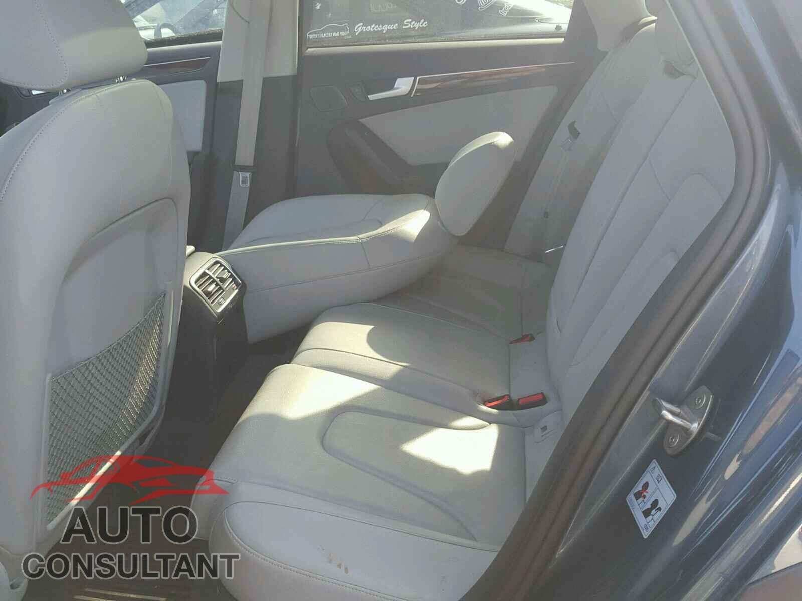 AUDI A4 2015 - WA1UFAFL2FA042139