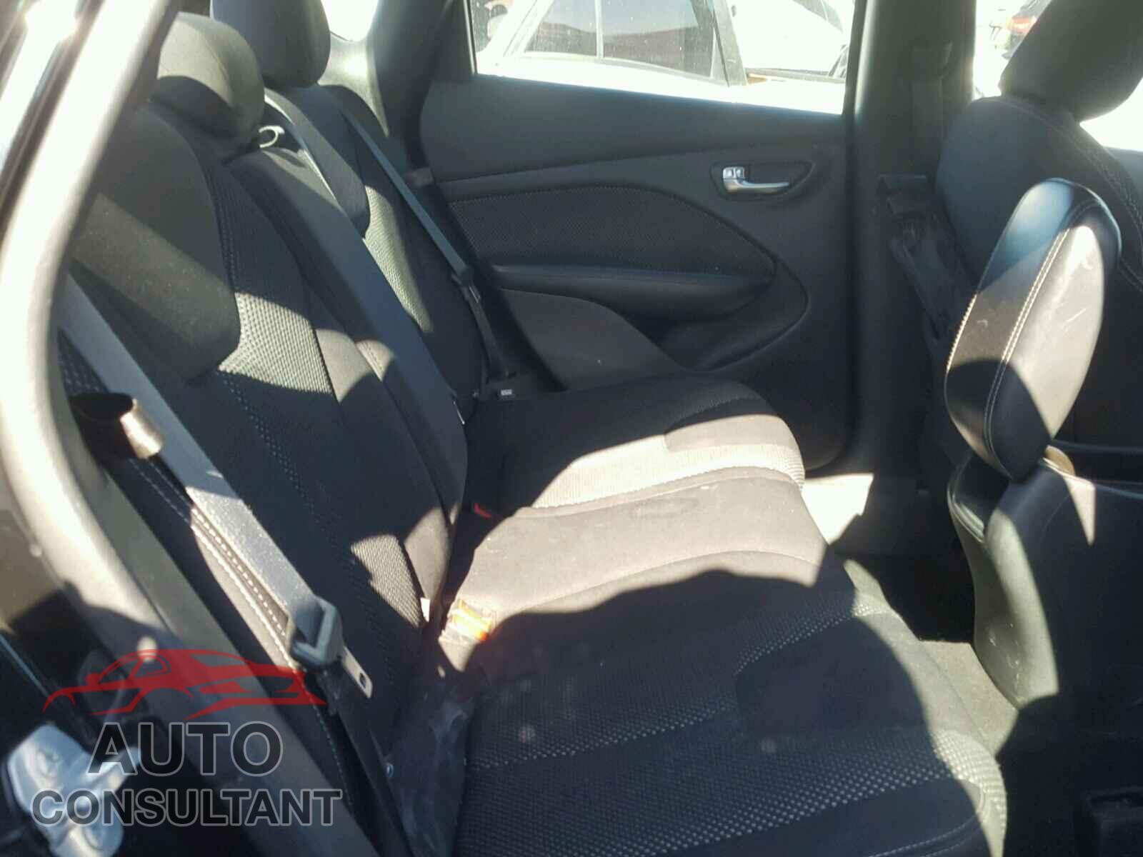 DODGE DART 2015 - 1C3CDFBB4FD159080