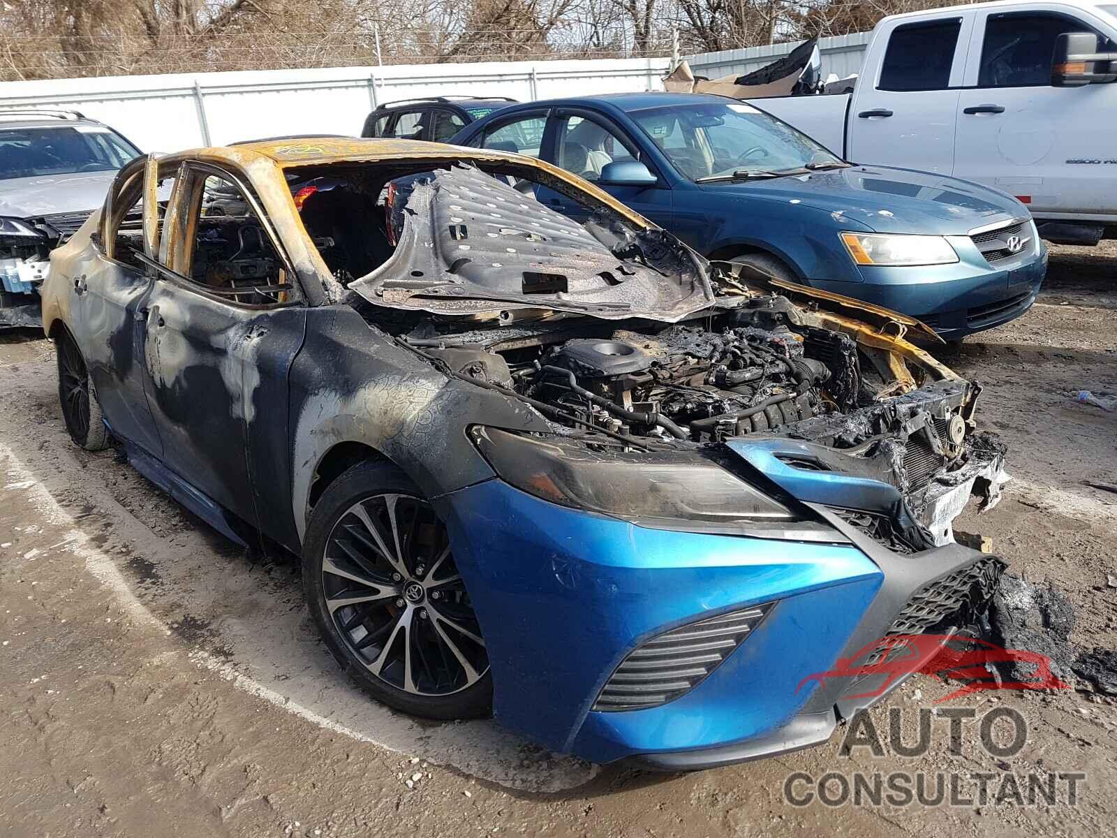 TOYOTA CAMRY 2020 - 4T1G11AKXLU321442