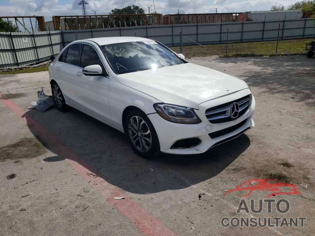 MERCEDES-BENZ C-CLASS 2016 - 55SWF4JB2GU121042