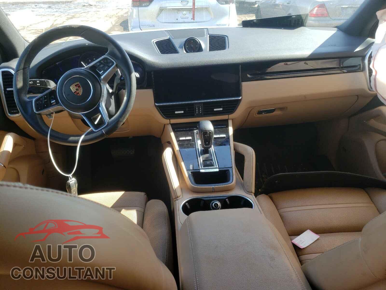 PORSCHE CAYENNE 2019 - WP1AA2AY5KDA16948