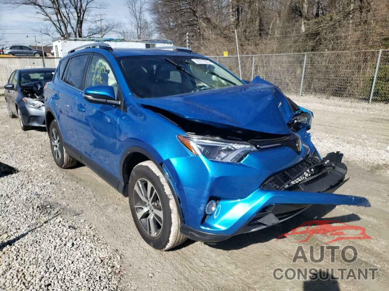 TOYOTA RAV4 2017 - JTMRFREV3HD206545