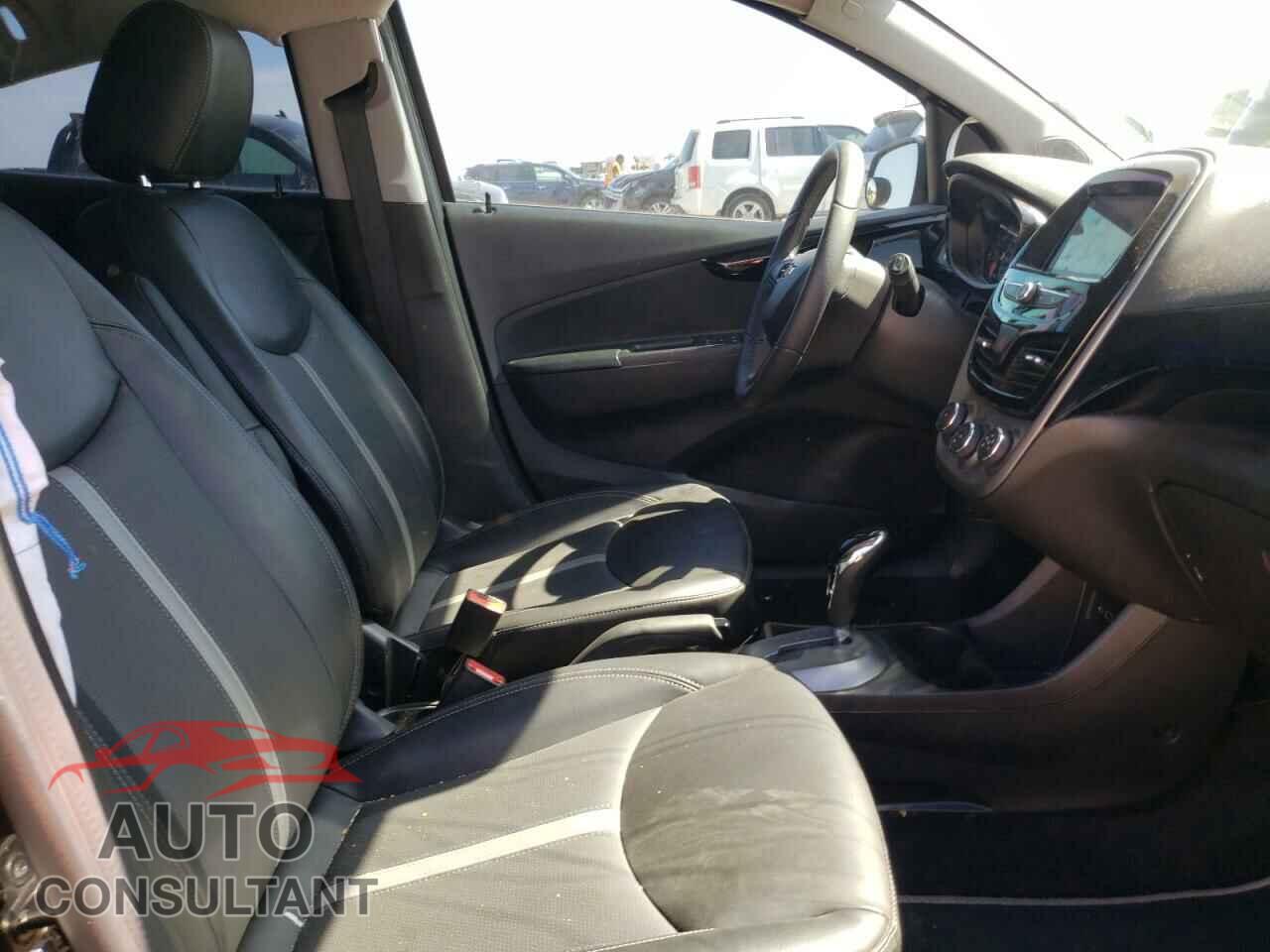 CHEVROLET SPARK 2019 - KL8CF6SA7KC702587