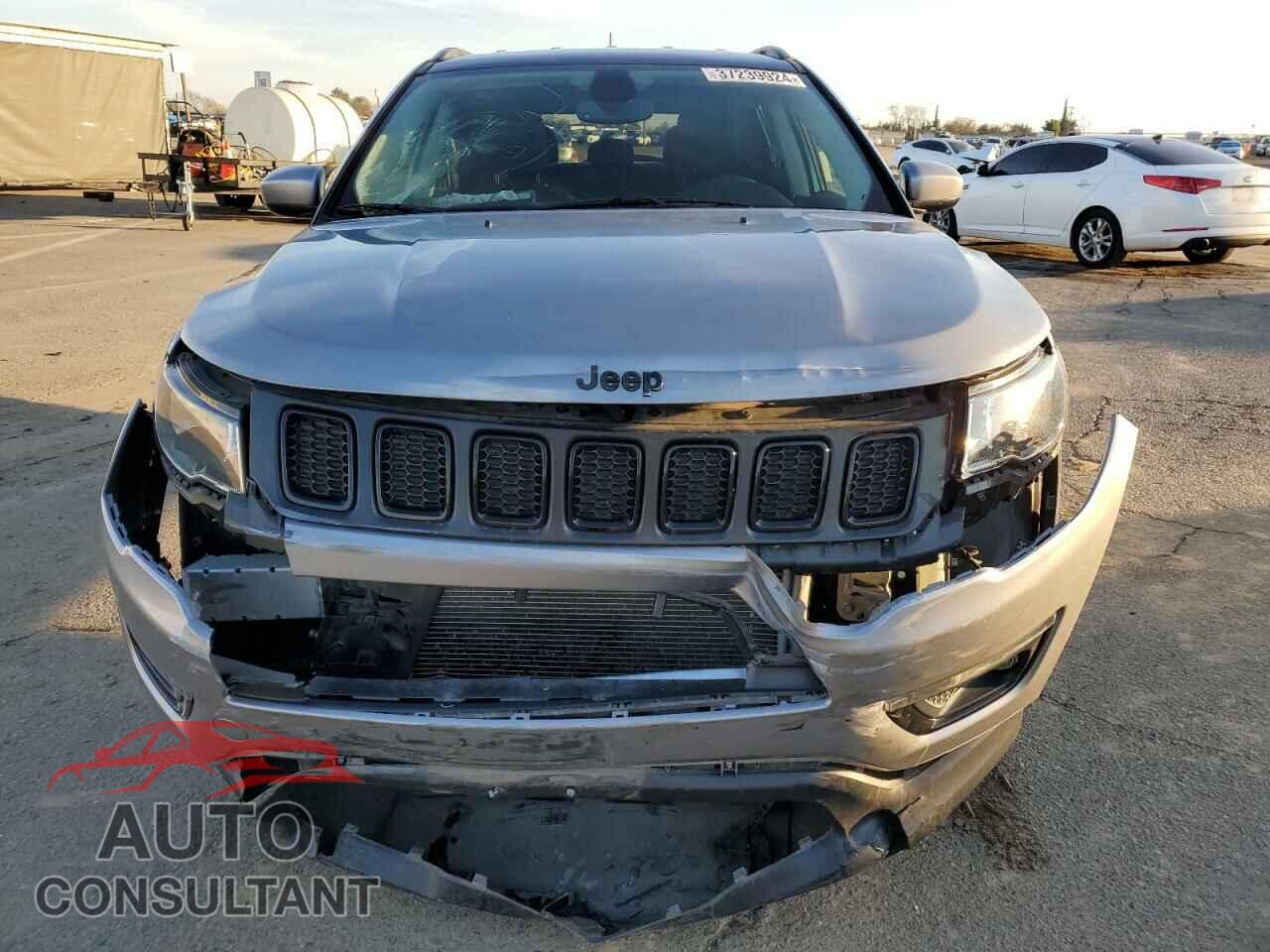 JEEP COMPASS 2020 - 3C4NJCBB1LT102093