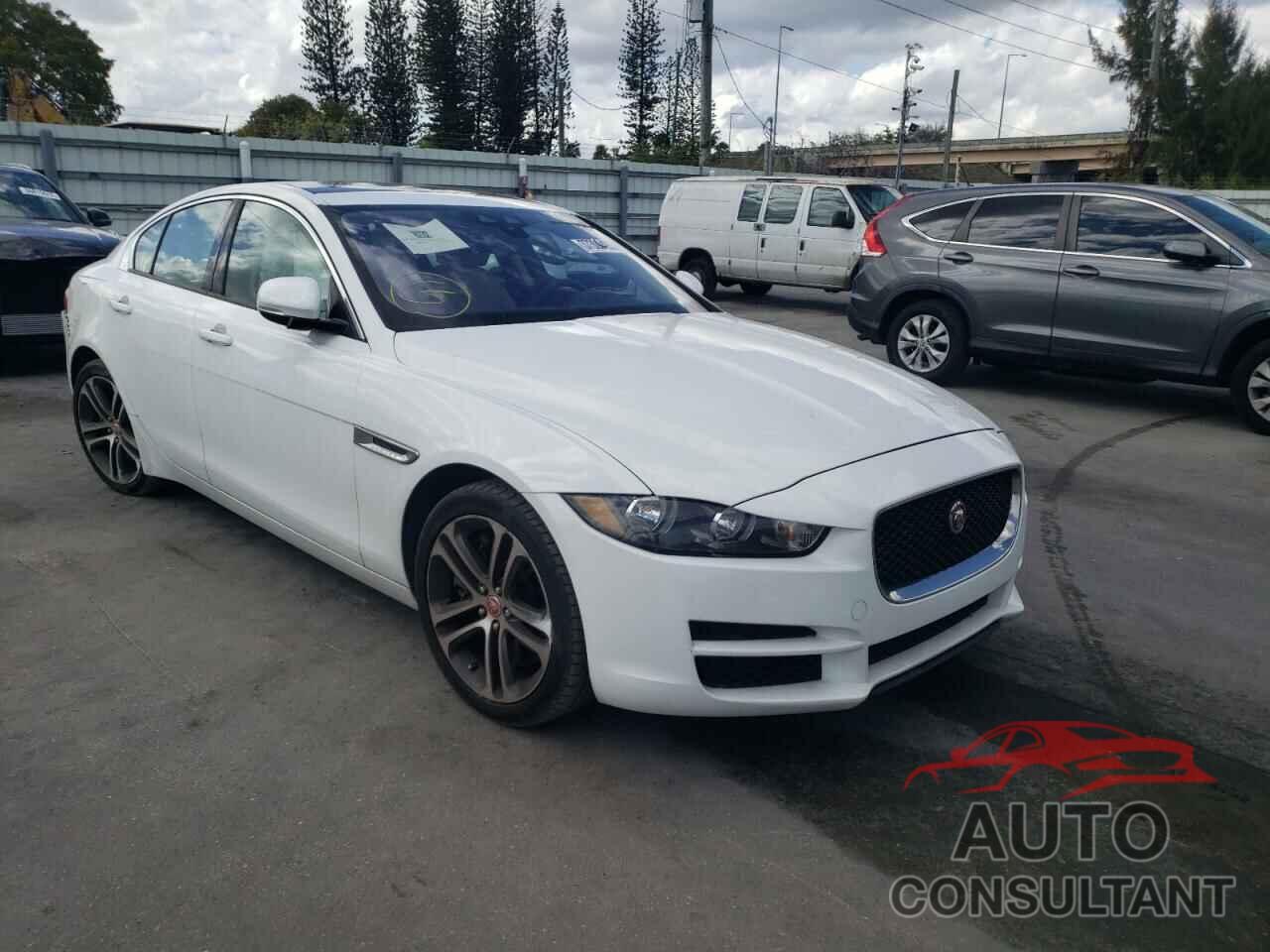 JAGUAR XE 2017 - SAJAD4BV7HA958035