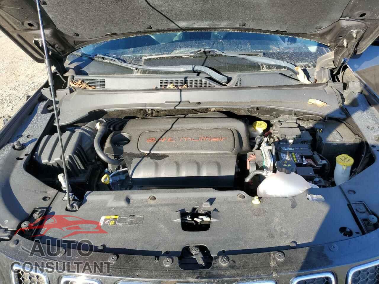 JEEP COMPASS 2018 - 3C4NJDBB9JT456060