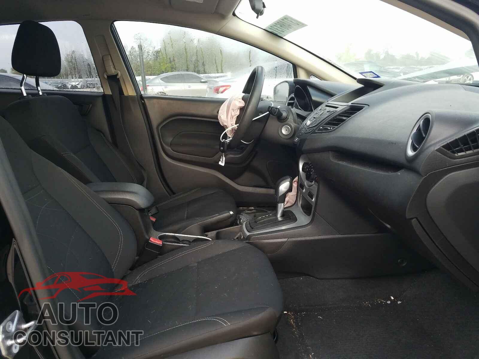 FORD FIESTA 2017 - 3FADP4EJ3HM114983