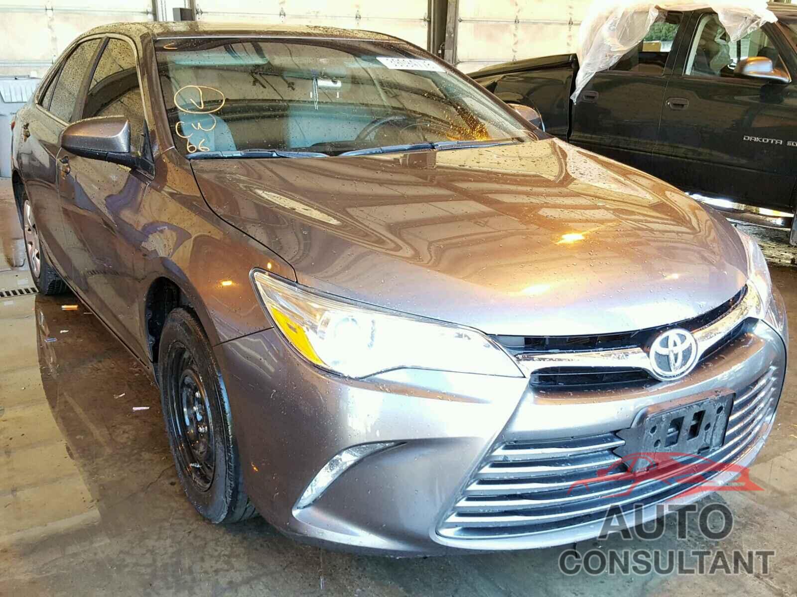 TOYOTA CAMRY 2015 - 4T1BF1FK2FU043502