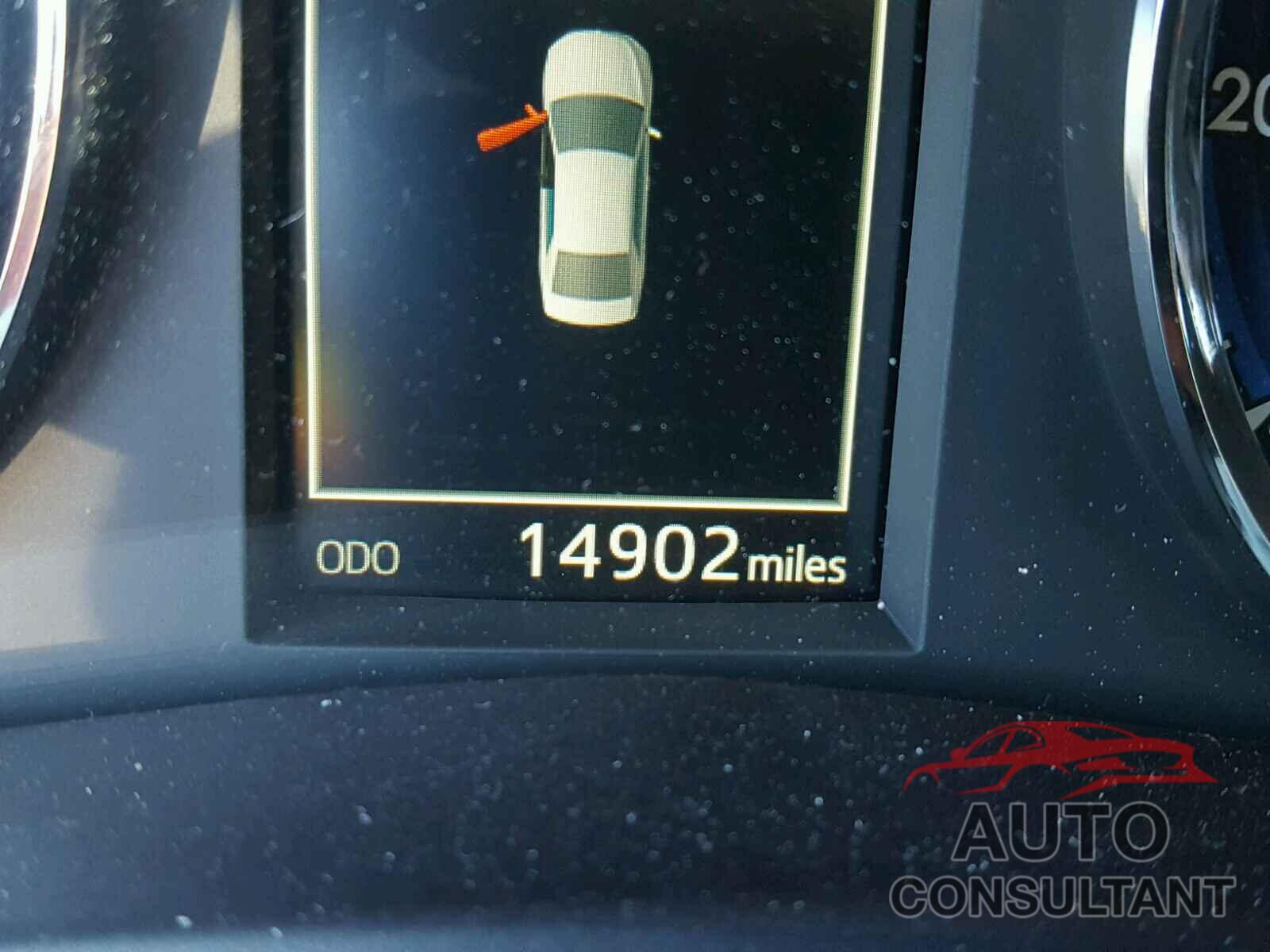 TOYOTA COROLLA 2017 - 5YFBURHE3HP589919