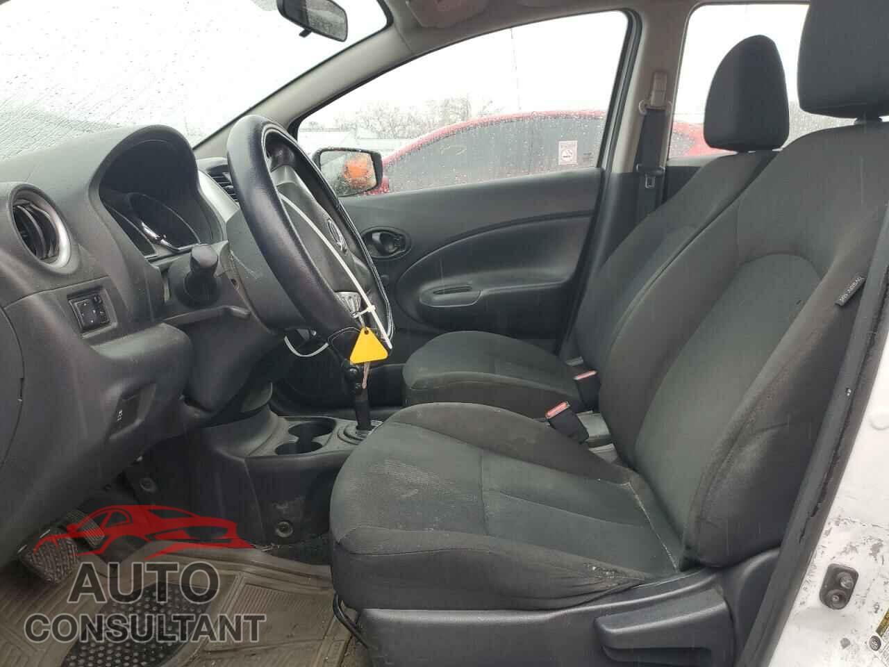 NISSAN VERSA 2016 - 3N1CE2CP3GL391941