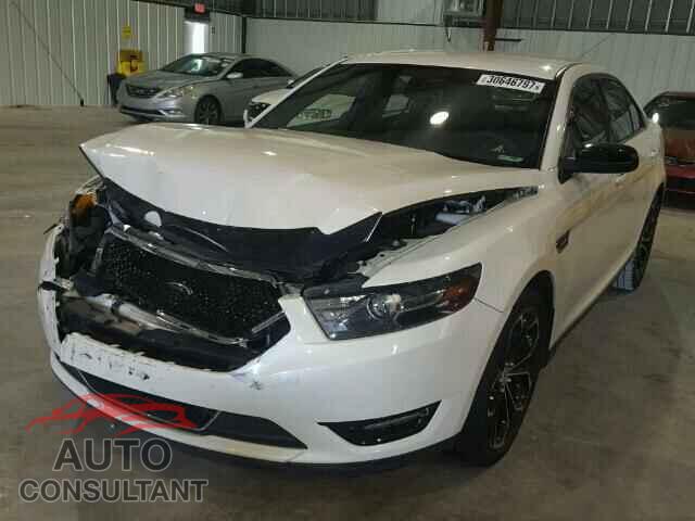 FORD TAURUS 2015 - 5FNRL6H73JB098060