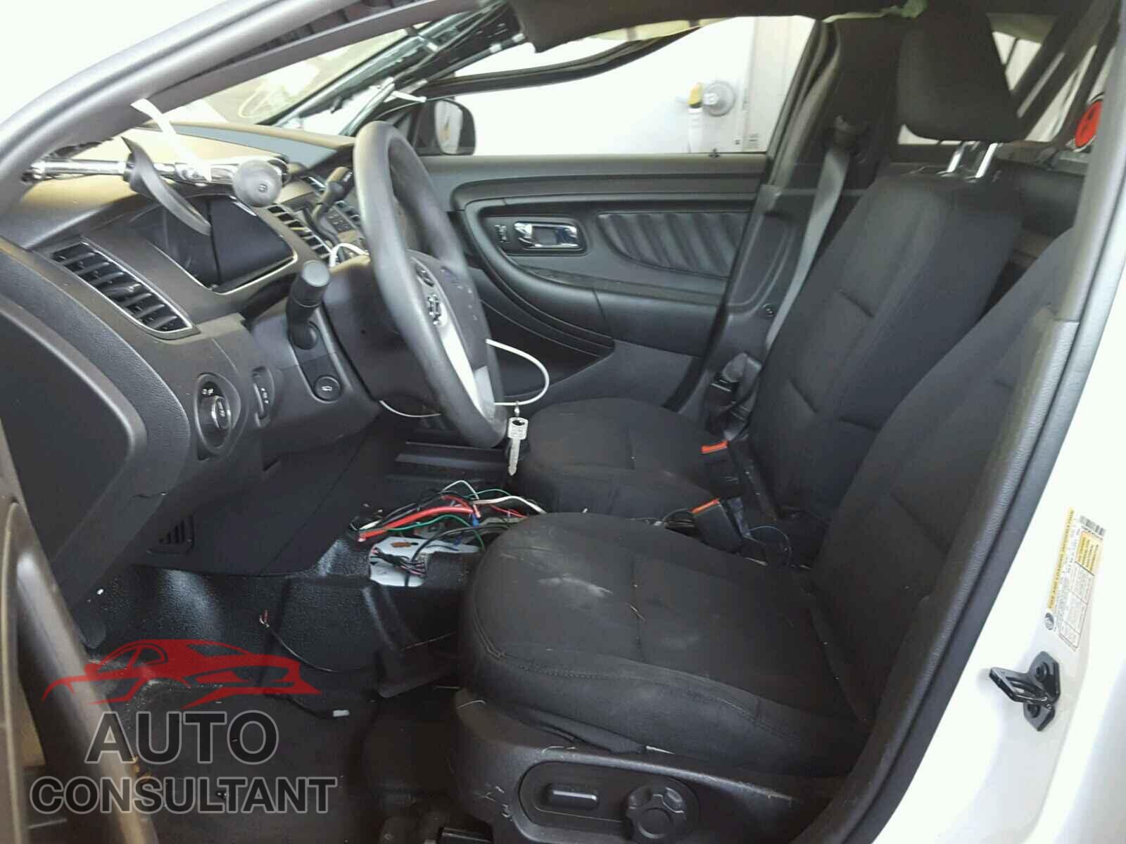 FORD TAURUS 2015 - 1FAHP2MT4FG154148