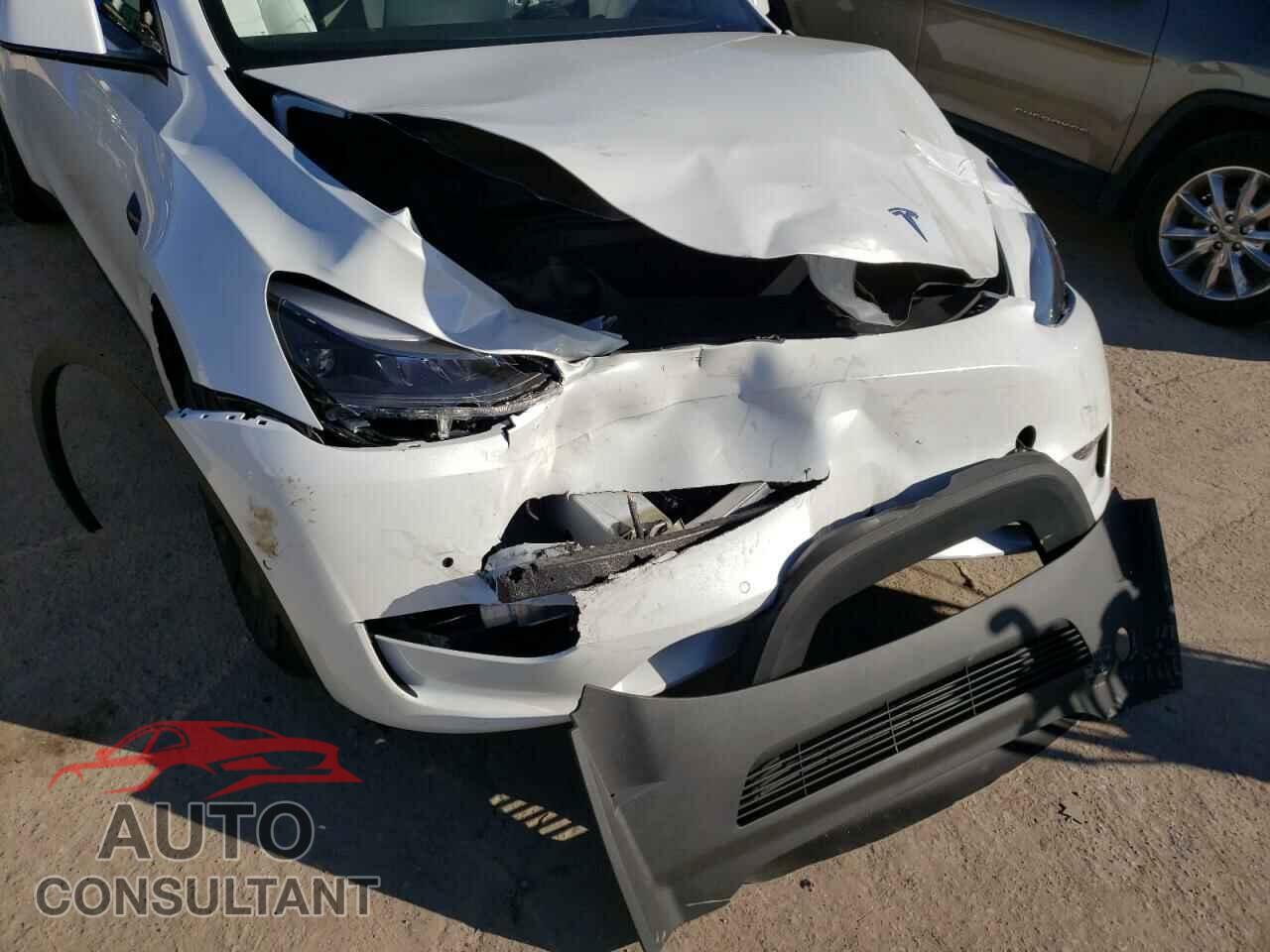 TESLA MODEL Y 2021 - 5YJYGDEF9MF267339