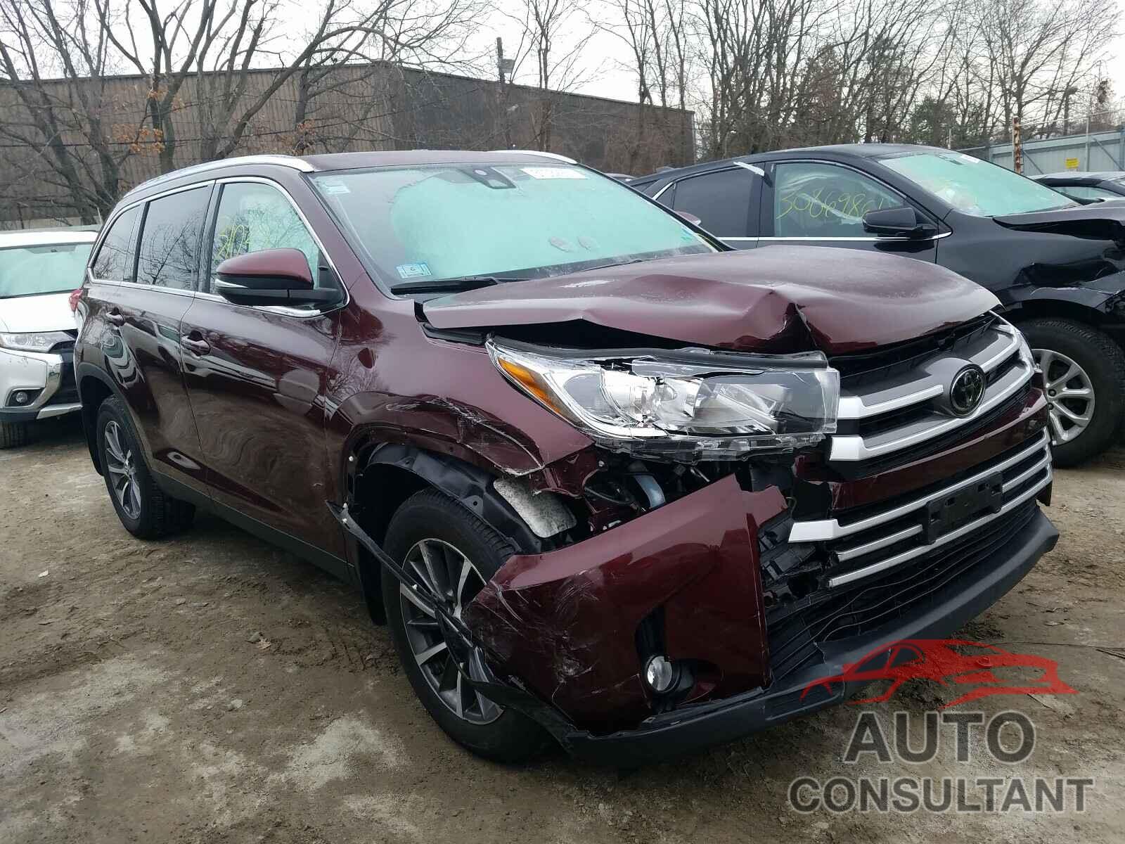 TOYOTA HIGHLANDER 2019 - 5TDJZRFH6KS976053