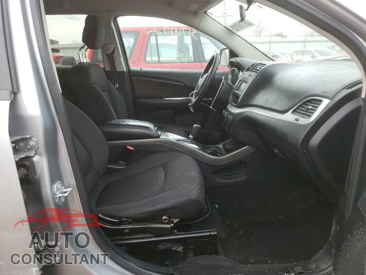 DODGE JOURNEY 2017 - 3C4PDCBG7HT589500