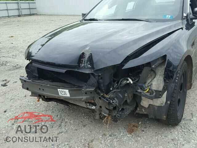 FORD TAURUS 2015 - 1FAHP2MK5FG126236