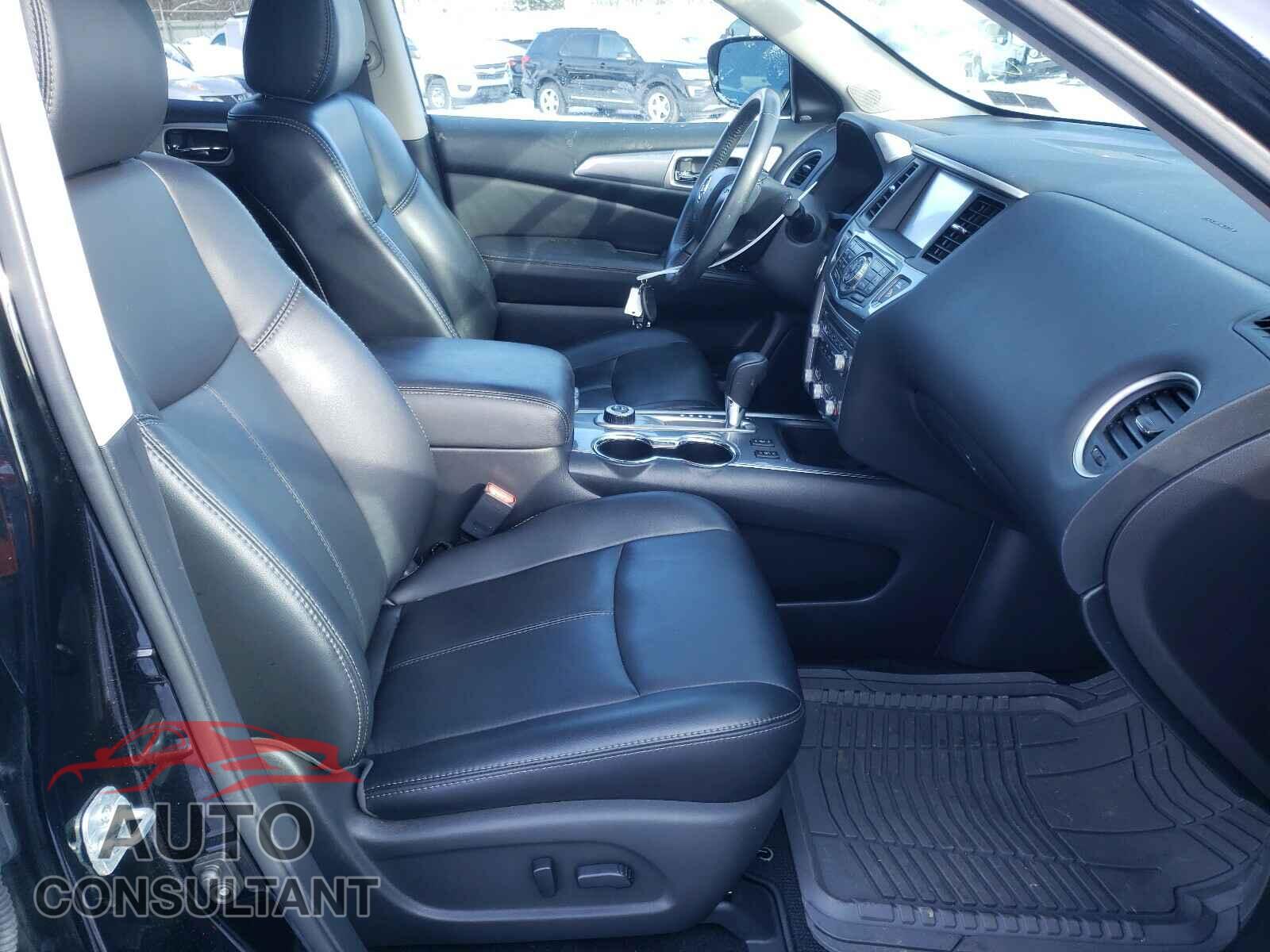 NISSAN PATHFINDER 2017 - 5N1DR2MM0HC622667