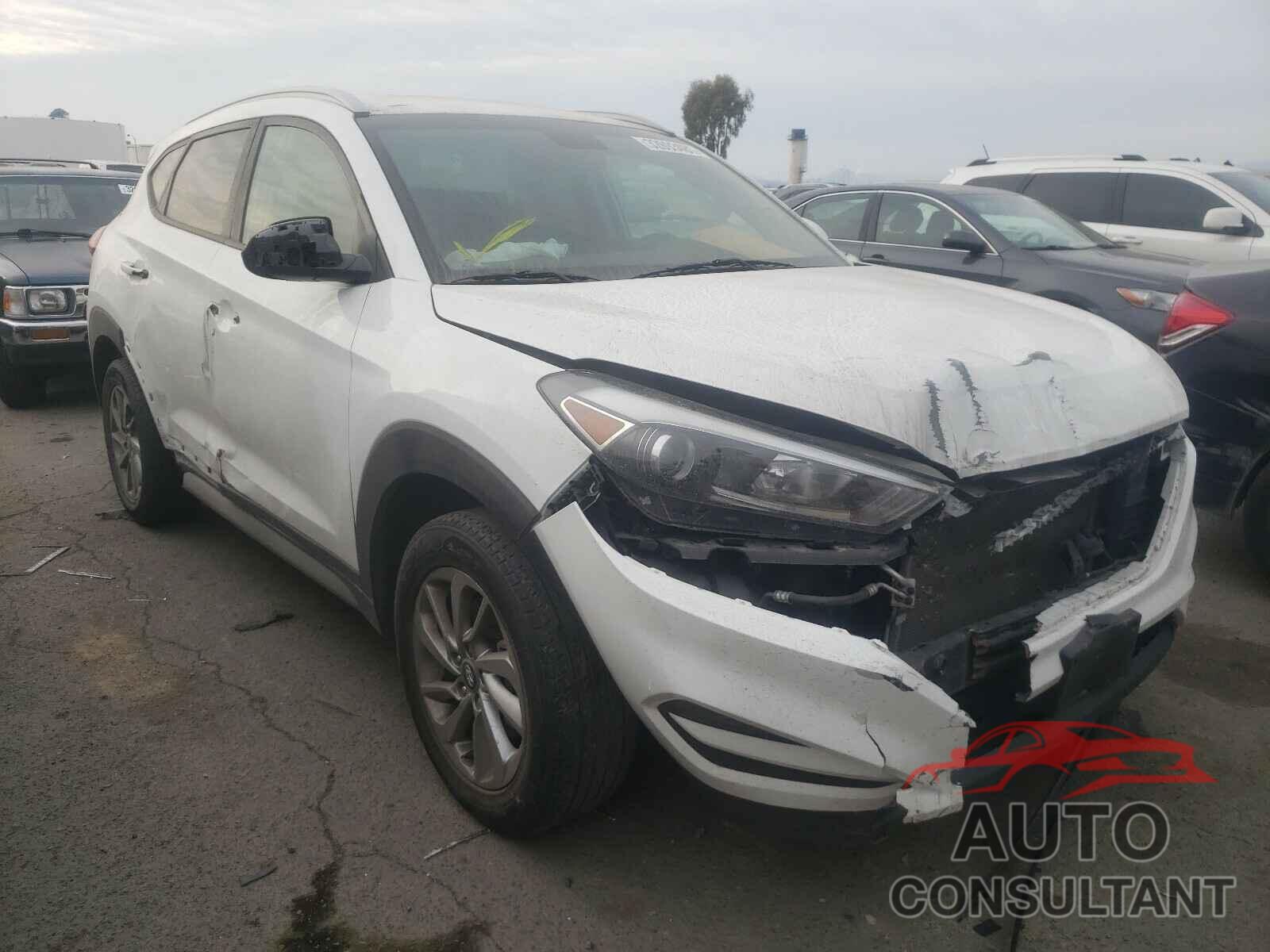 HYUNDAI TUCSON 2018 - KM8J33A41JU676400