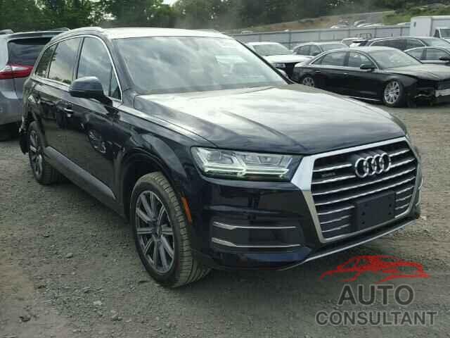 AUDI Q7 2017 - WA1LHAF76HD041666