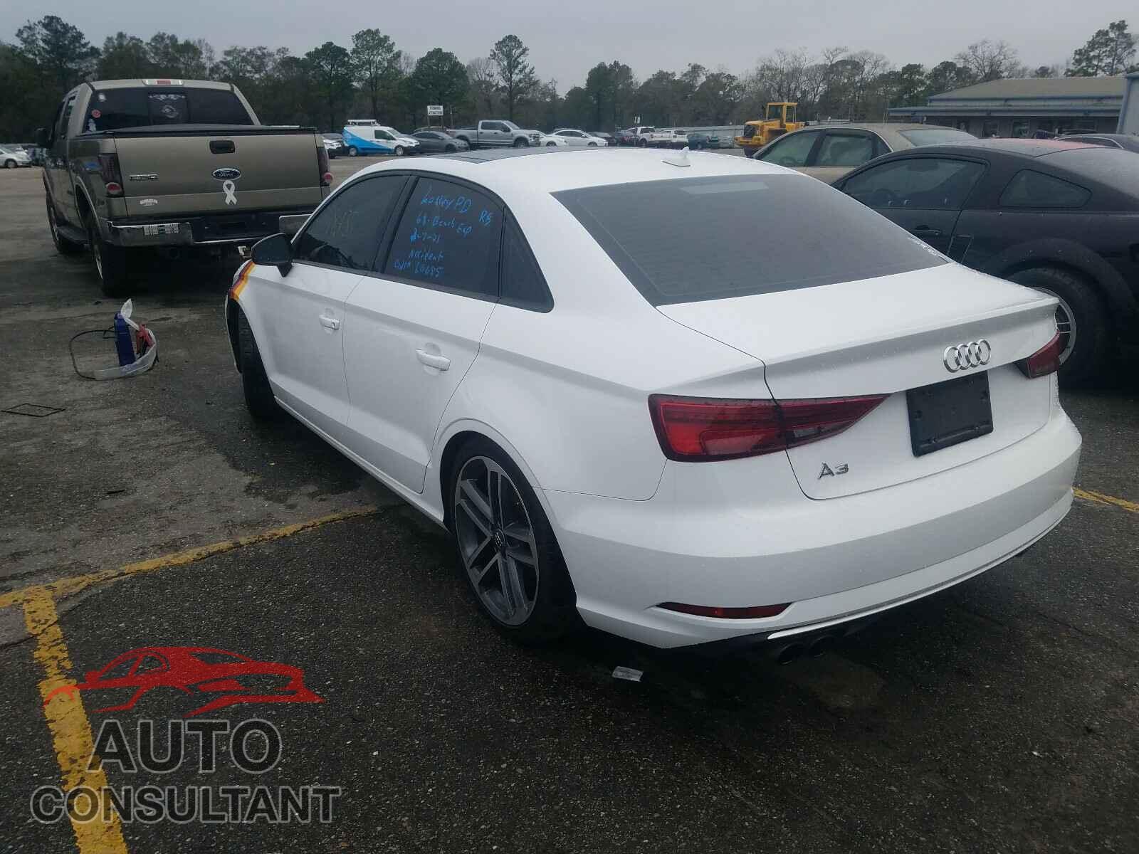 AUDI A3 2017 - WAUAUGFF2H1041360