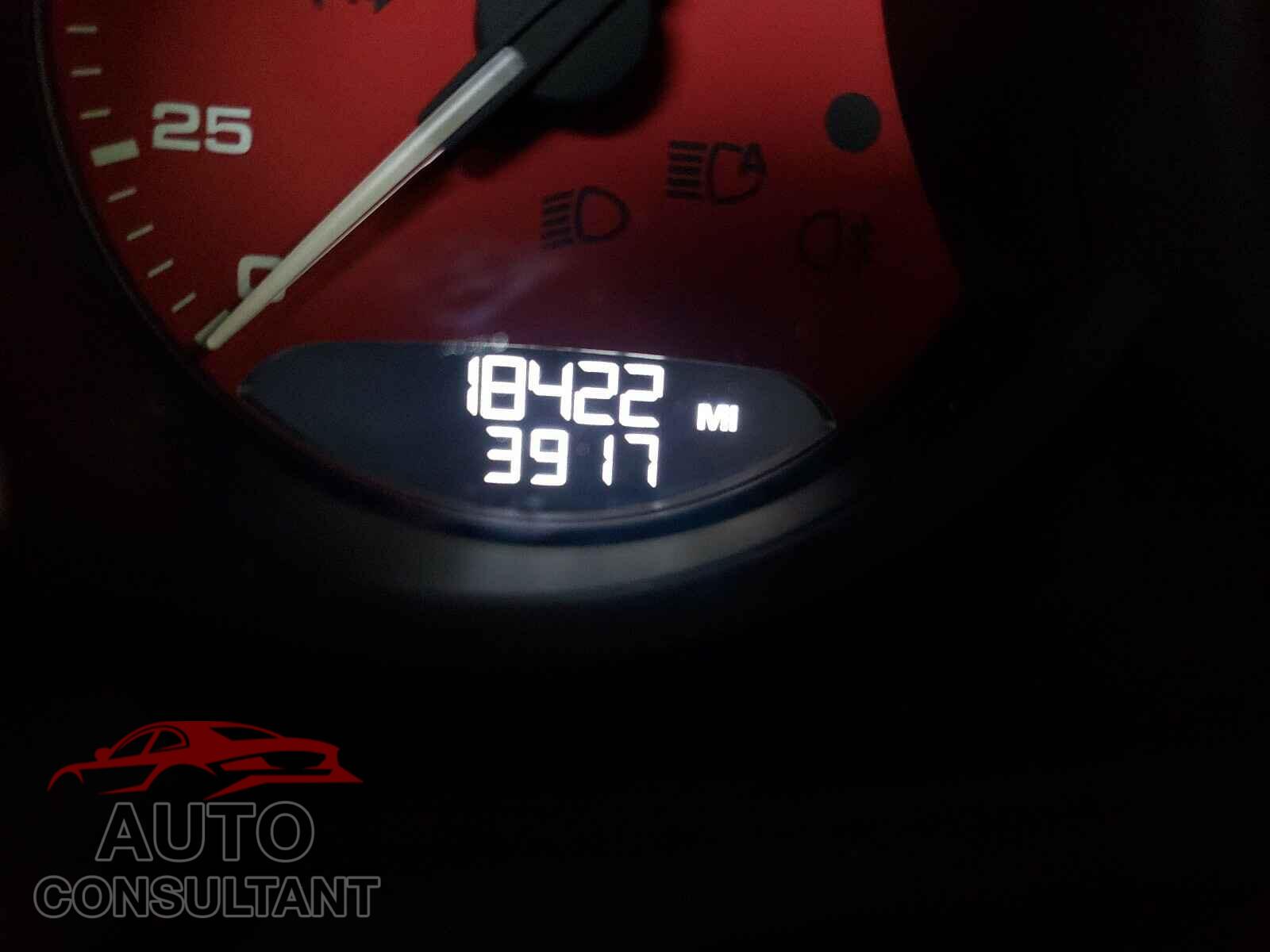 PORSCHE MACAN 2017 - WP1AG2A59HLB51403