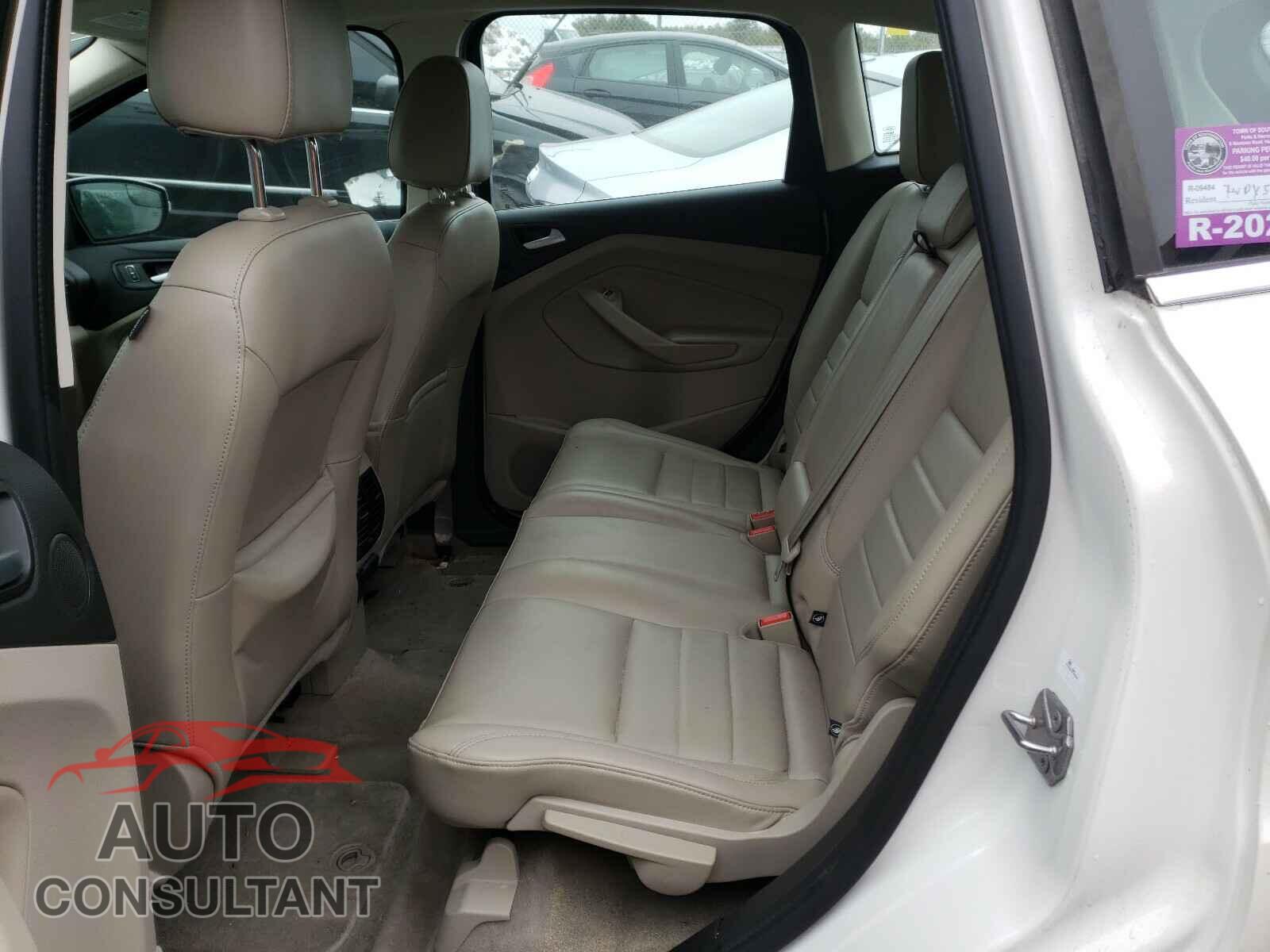 FORD CMAX 2016 - 1FADP5CU7GL109739
