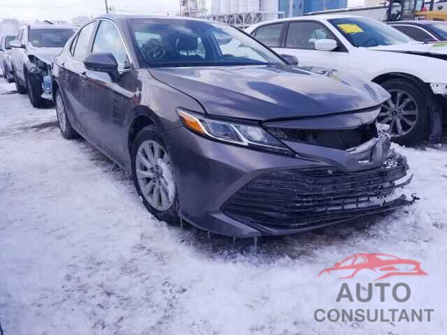 TOYOTA CAMRY 2018 - 4T1B11HK2JU562117