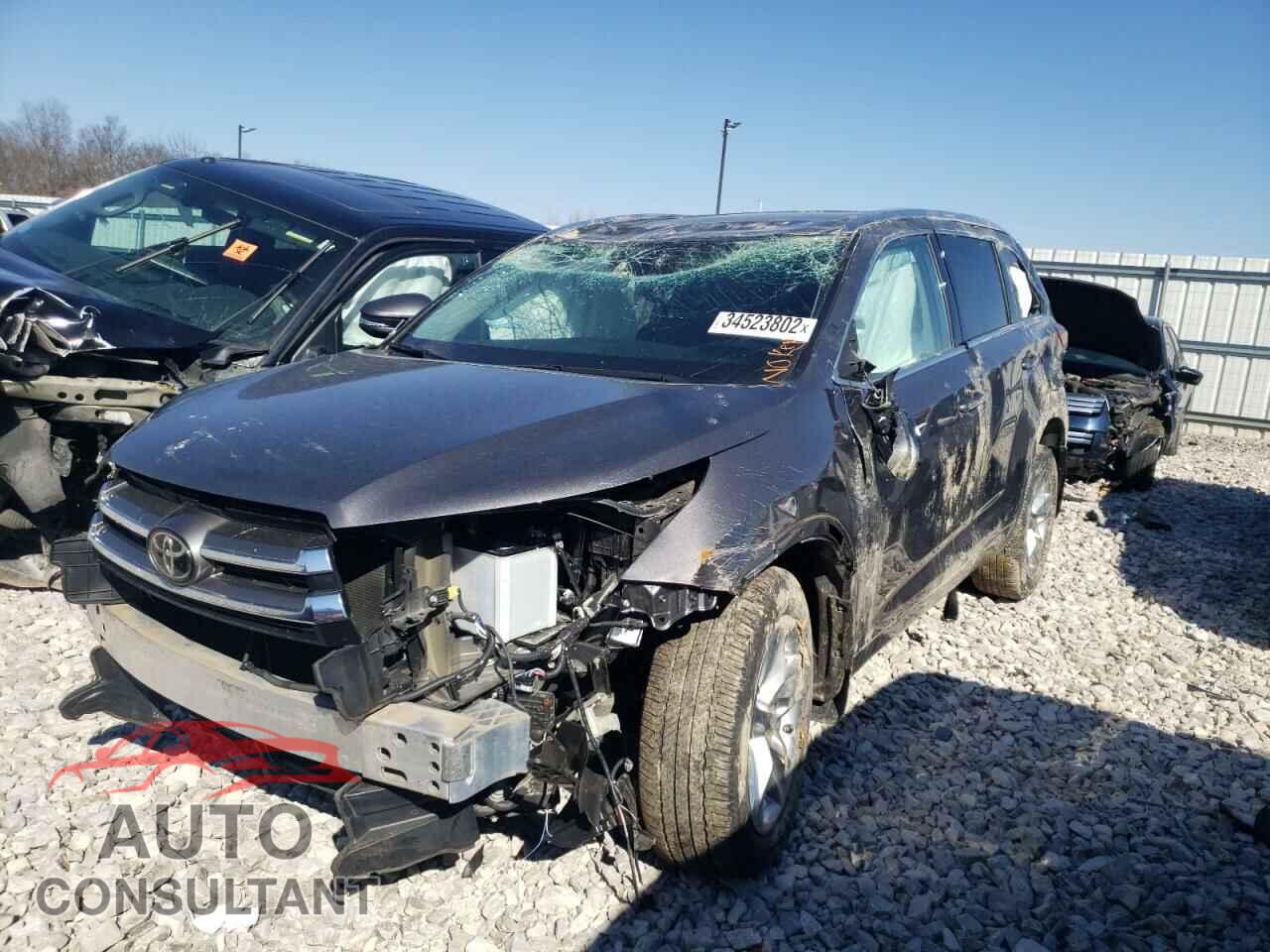 TOYOTA HIGHLANDER 2018 - 5TDDZRFH6JS498955