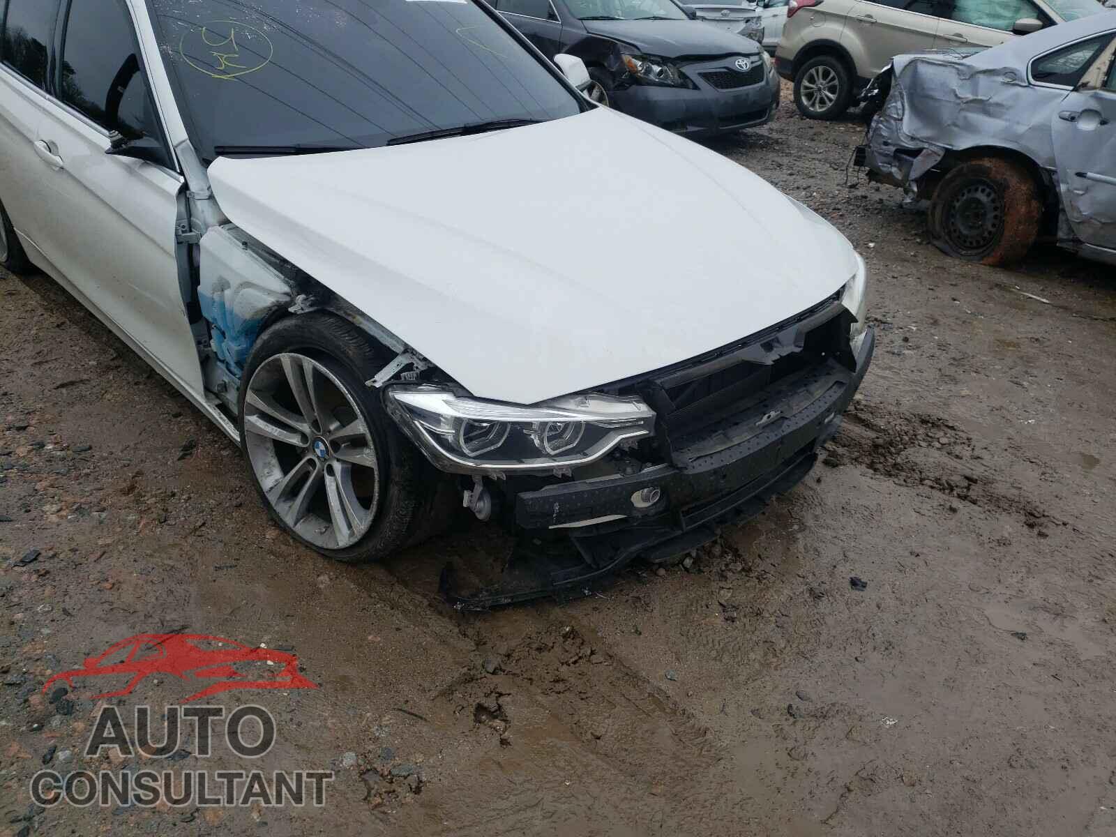 BMW 3 SERIES 2018 - WBA8D9C52JA616570