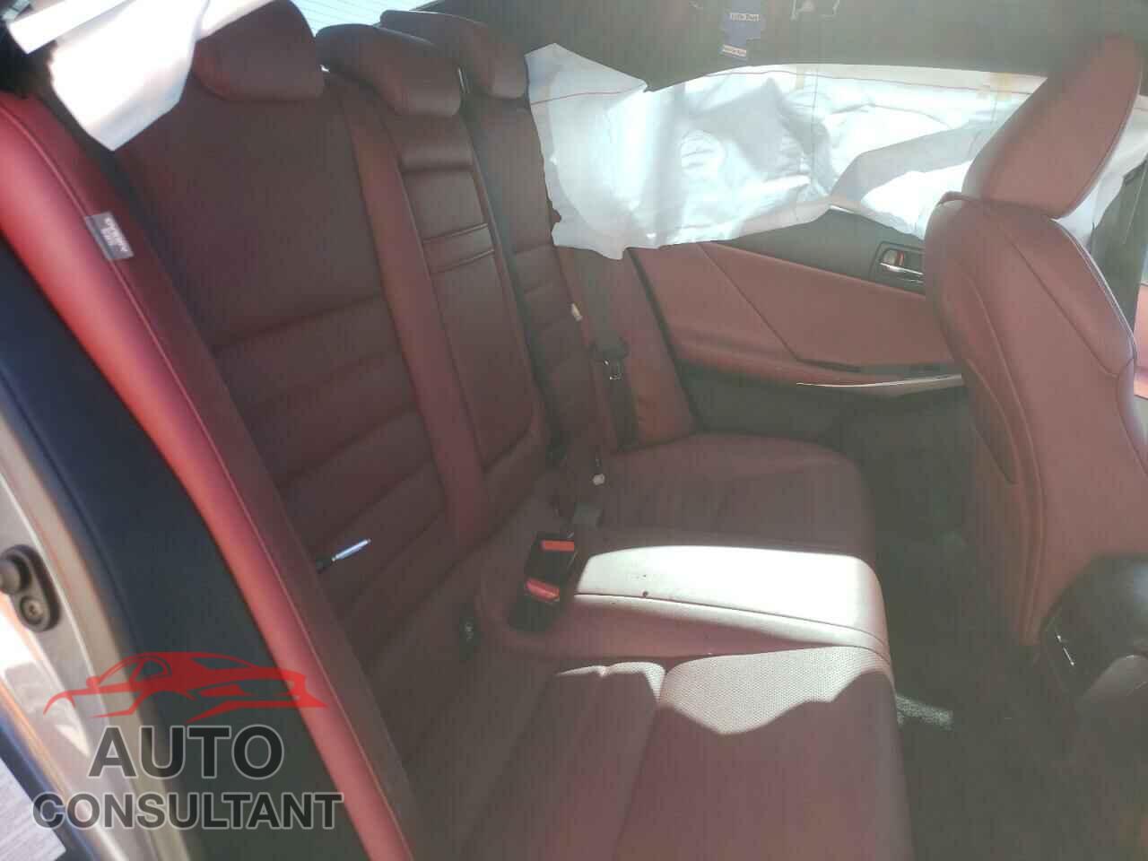 LEXUS IS 2016 - JTHBE1D20G5026735
