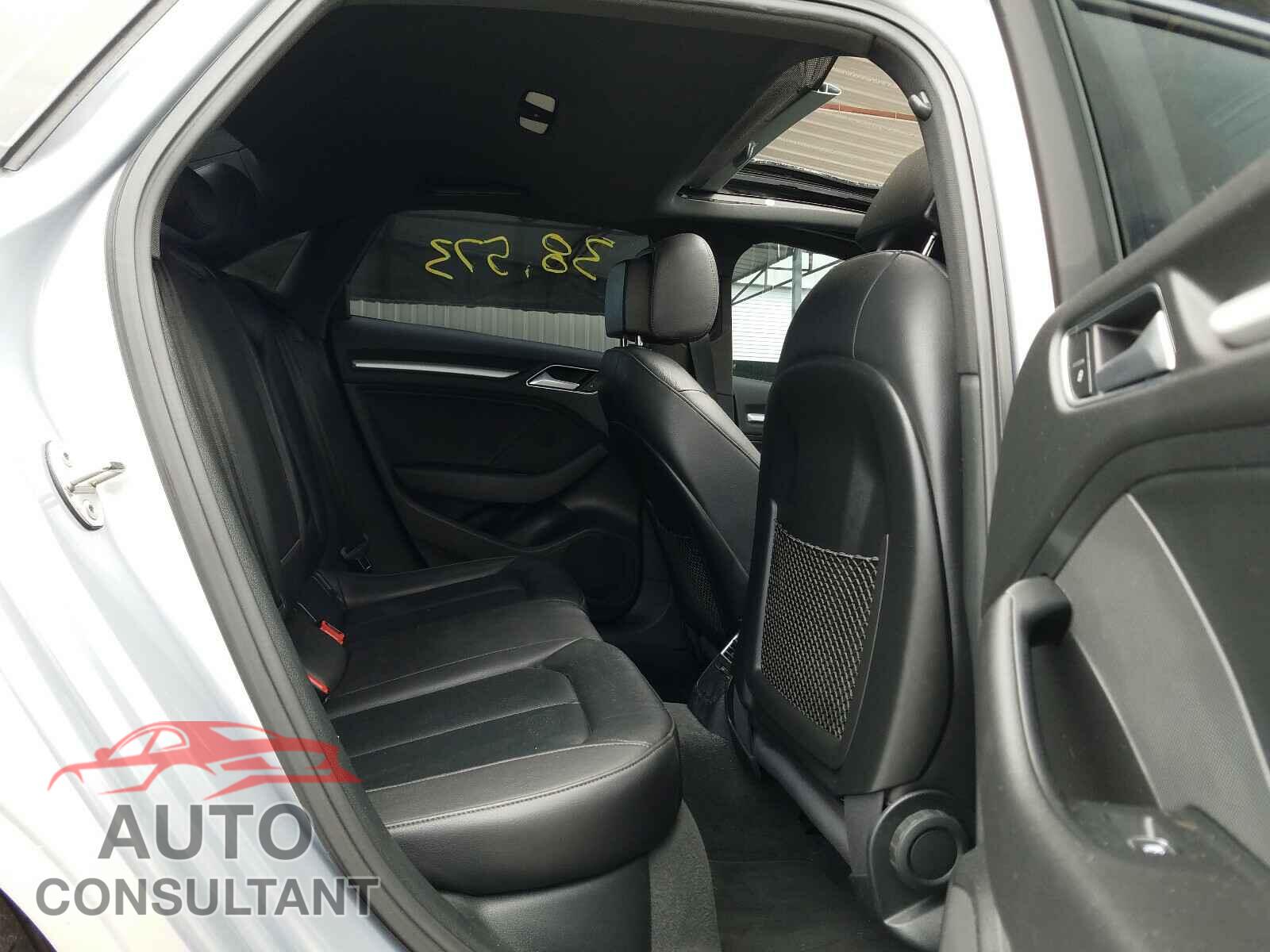 AUDI A3 2017 - WAUB8GFF4H1037318