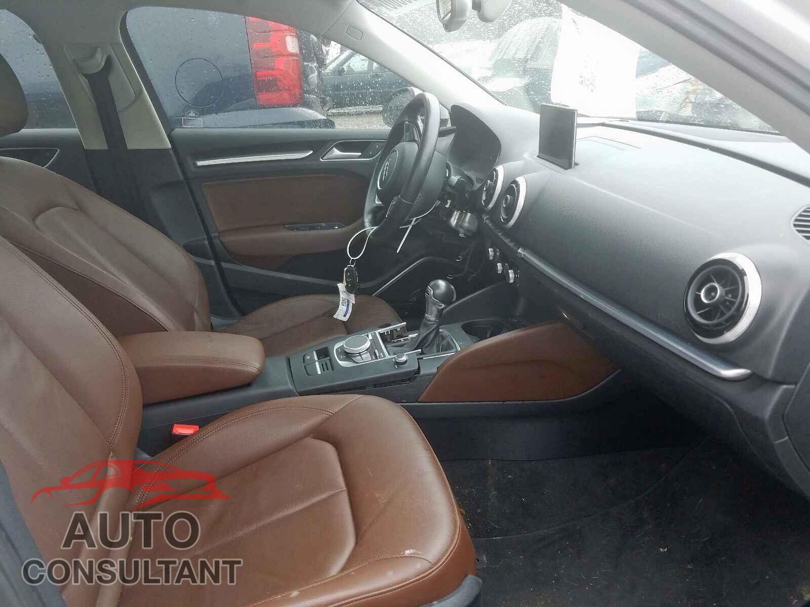 AUDI A3 2015 - WAUHJGFF4F1102535