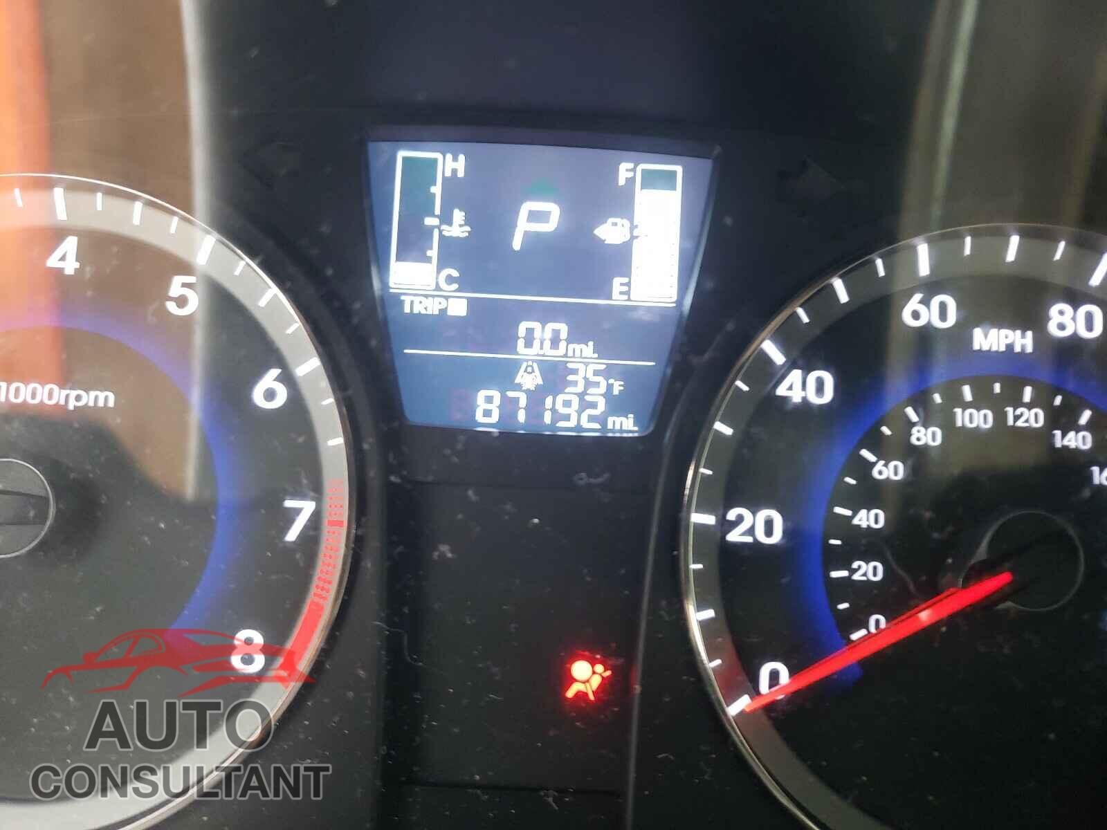 HYUNDAI ACCENT 2017 - KMHCT4AEXHU367428
