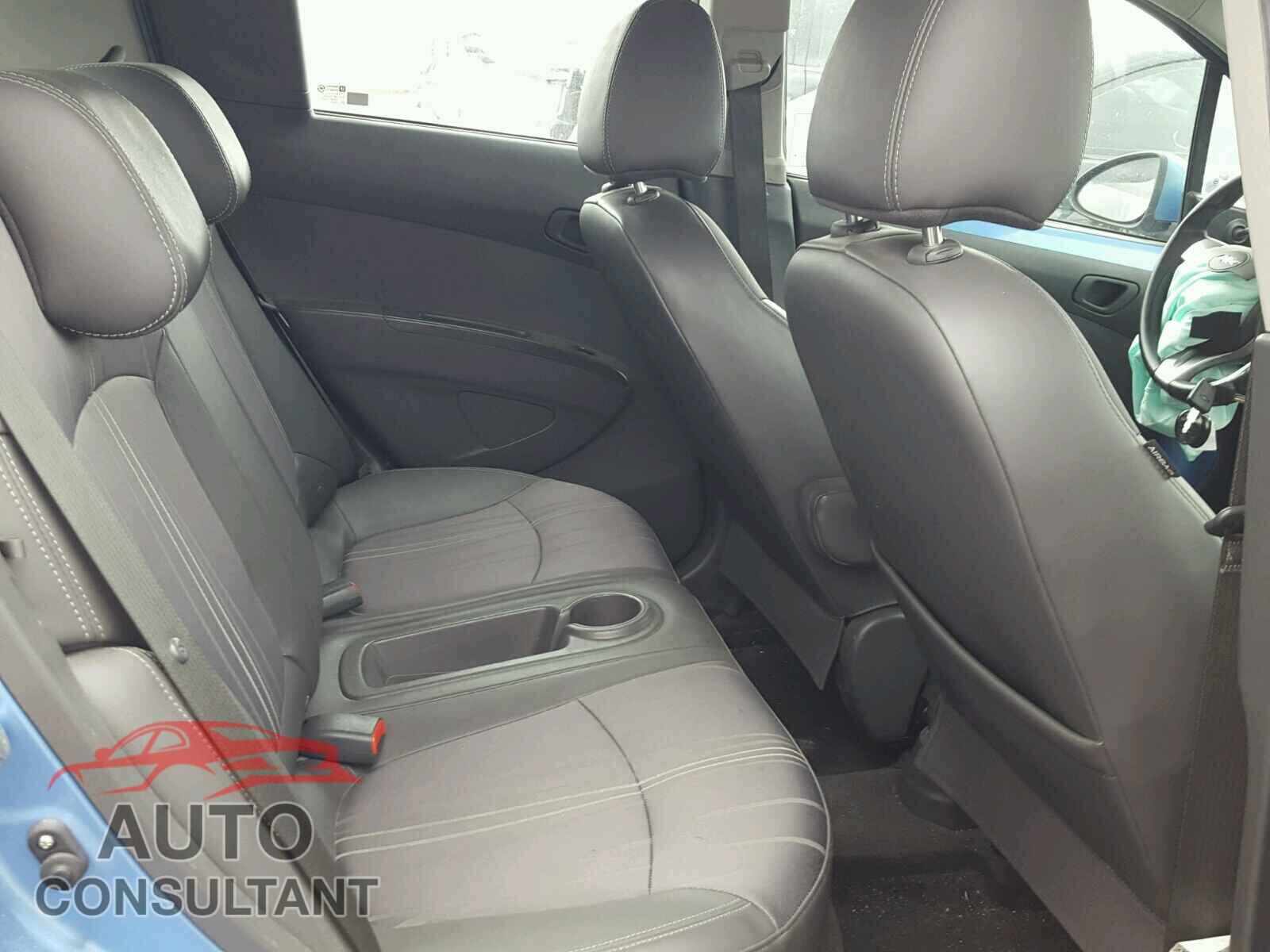 CHEVROLET SPARK 2015 - KL8CB6S91FC752442