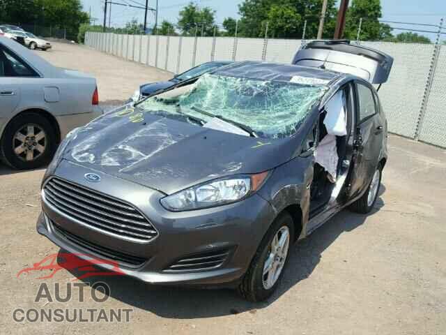 FORD FIESTA 2017 - 3FADP4EJ5HM115679