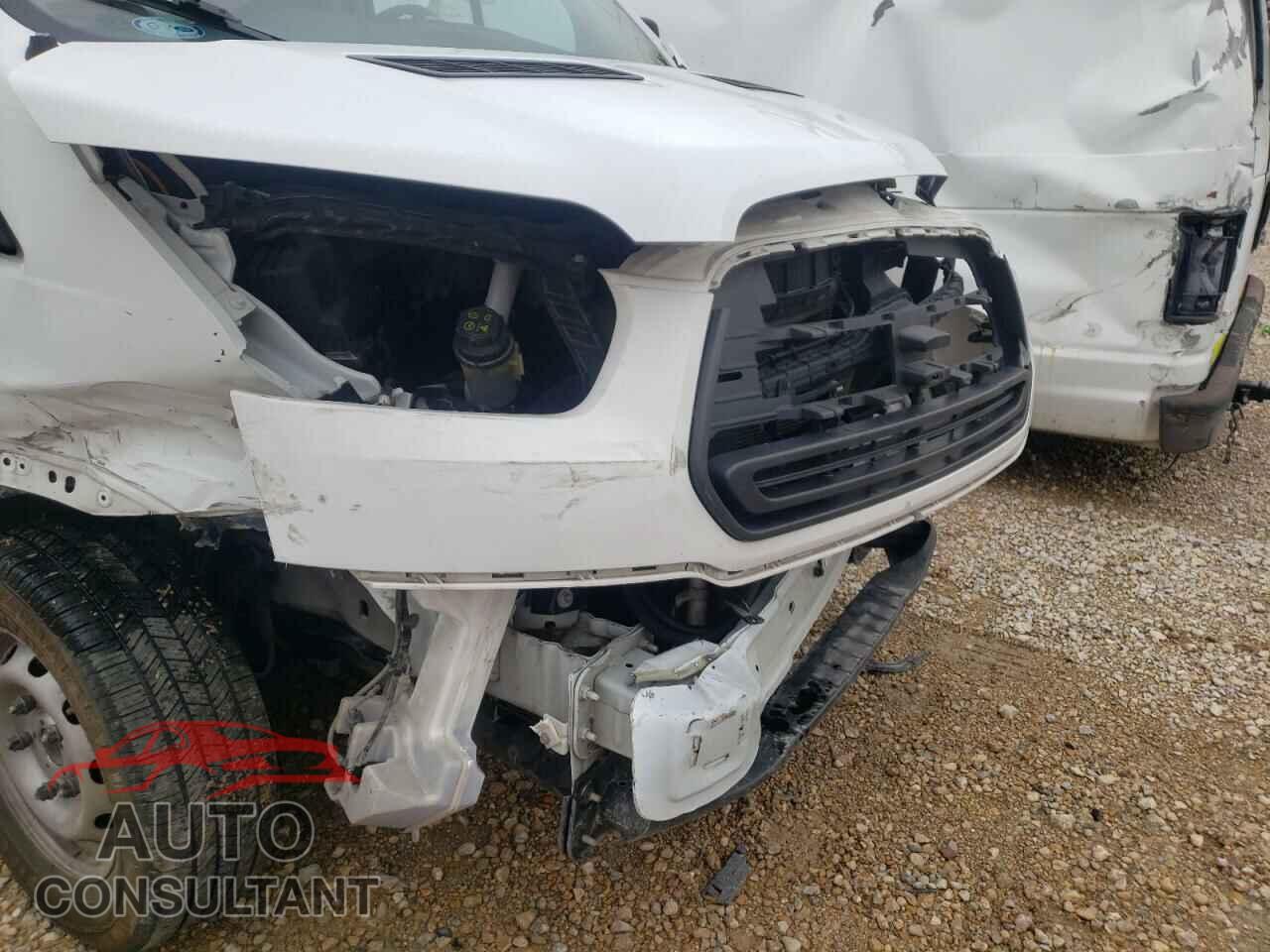 FORD TRANSIT CO 2017 - 1FTYE1ZM4HKA25502