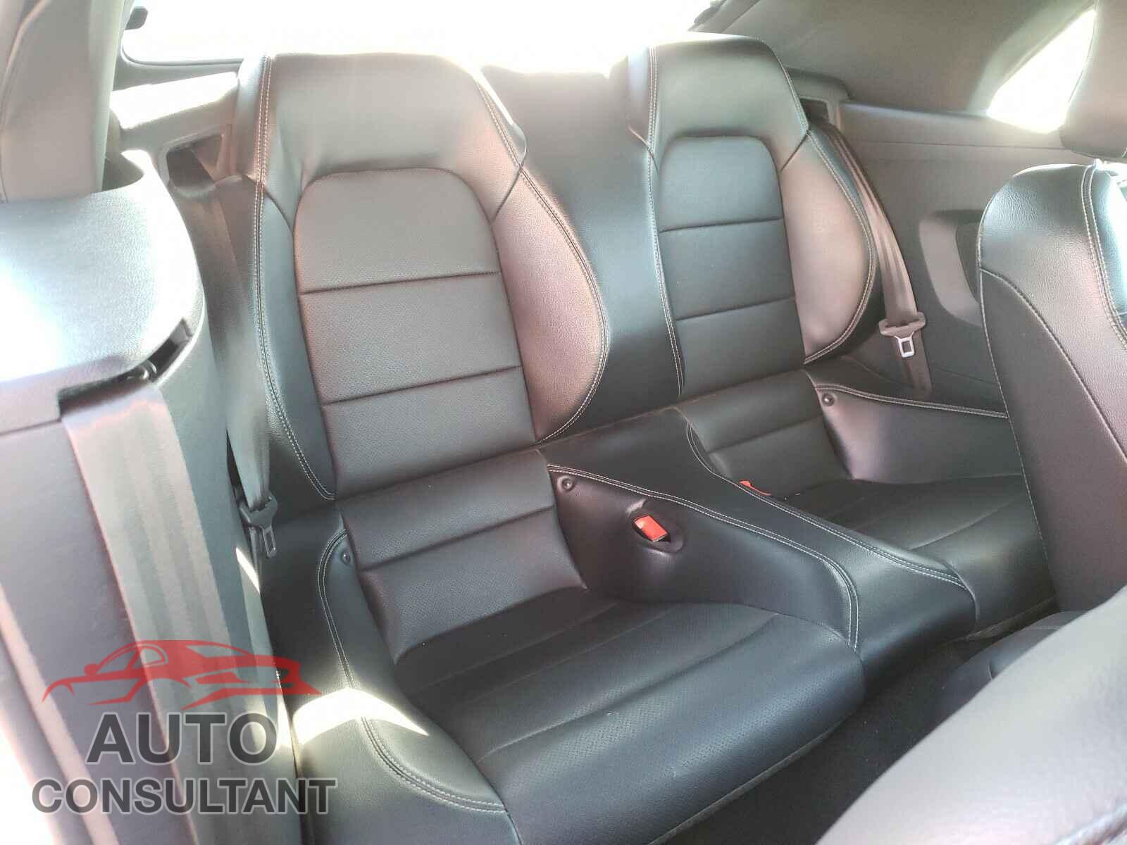 FORD MUSTANG 2019 - 1FATP8FF9K5151899