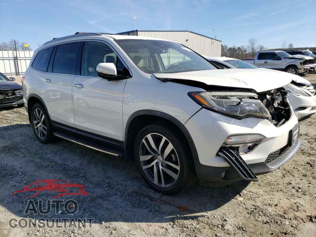 HONDA PILOT 2017 - 5FNYF6H09HB061658