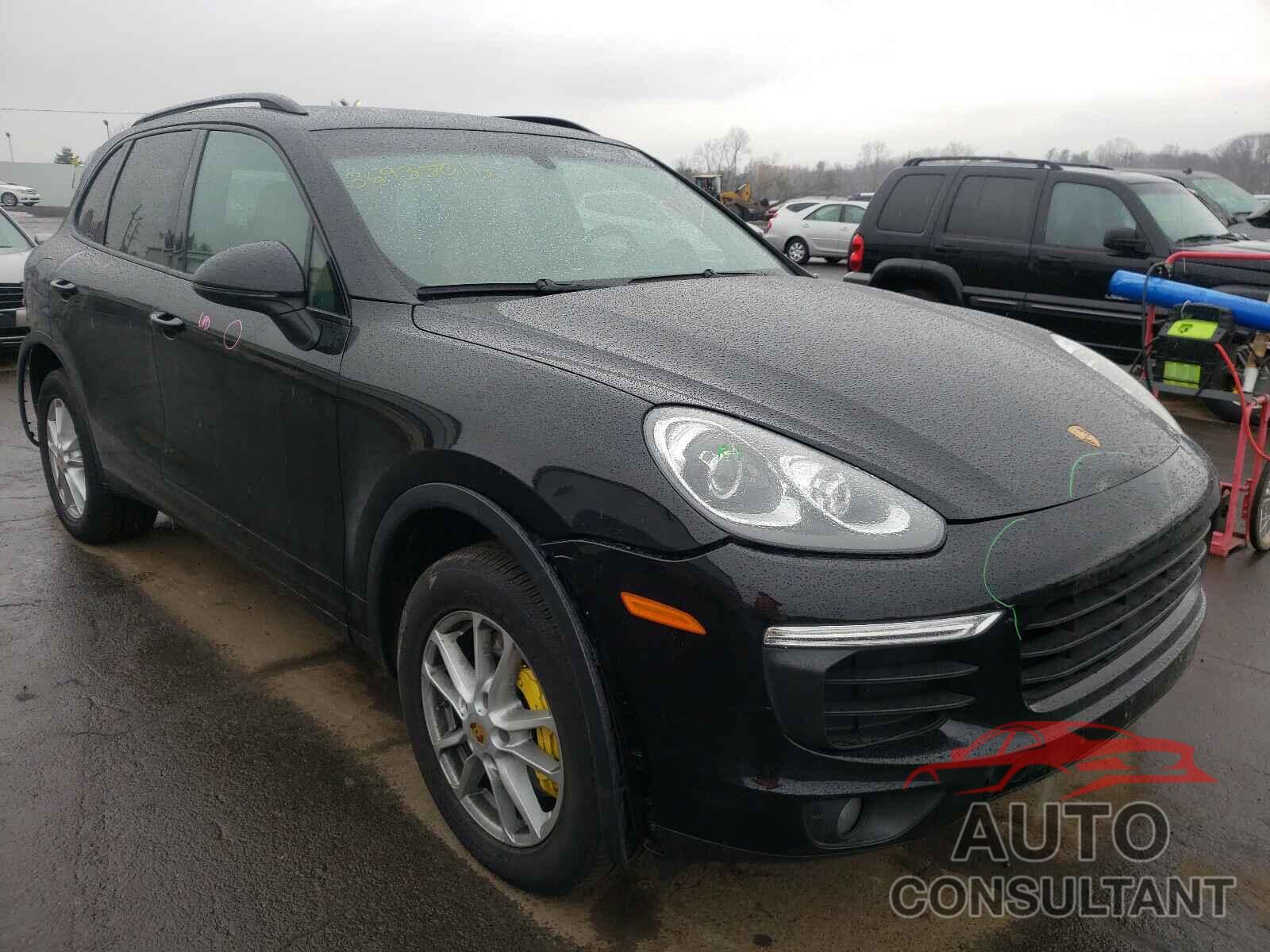 PORSCHE CAYENNE 2016 - WP1AA2A22GKA14802