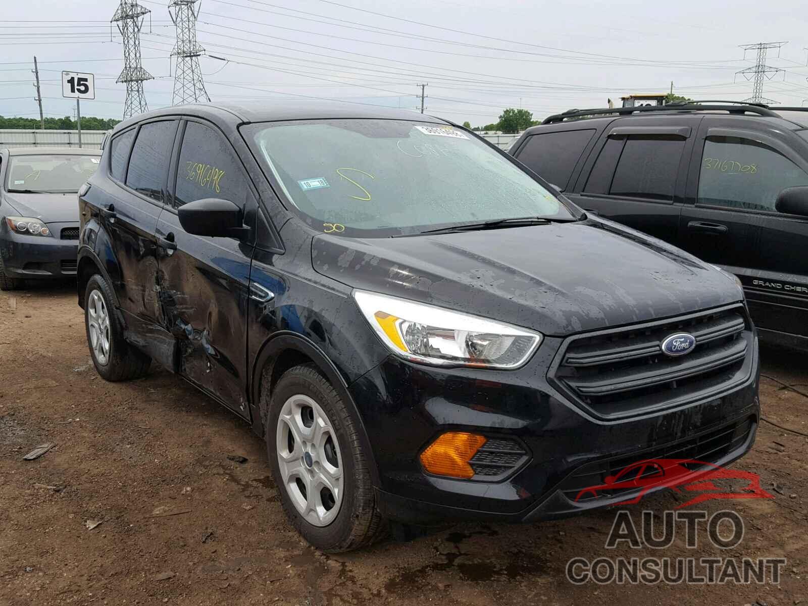 FORD ESCAPE 2017 - 1FMCU0F79HUB26945