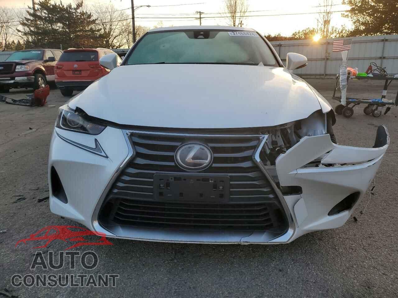 LEXUS IS 2017 - JTHCM1D26H5018762