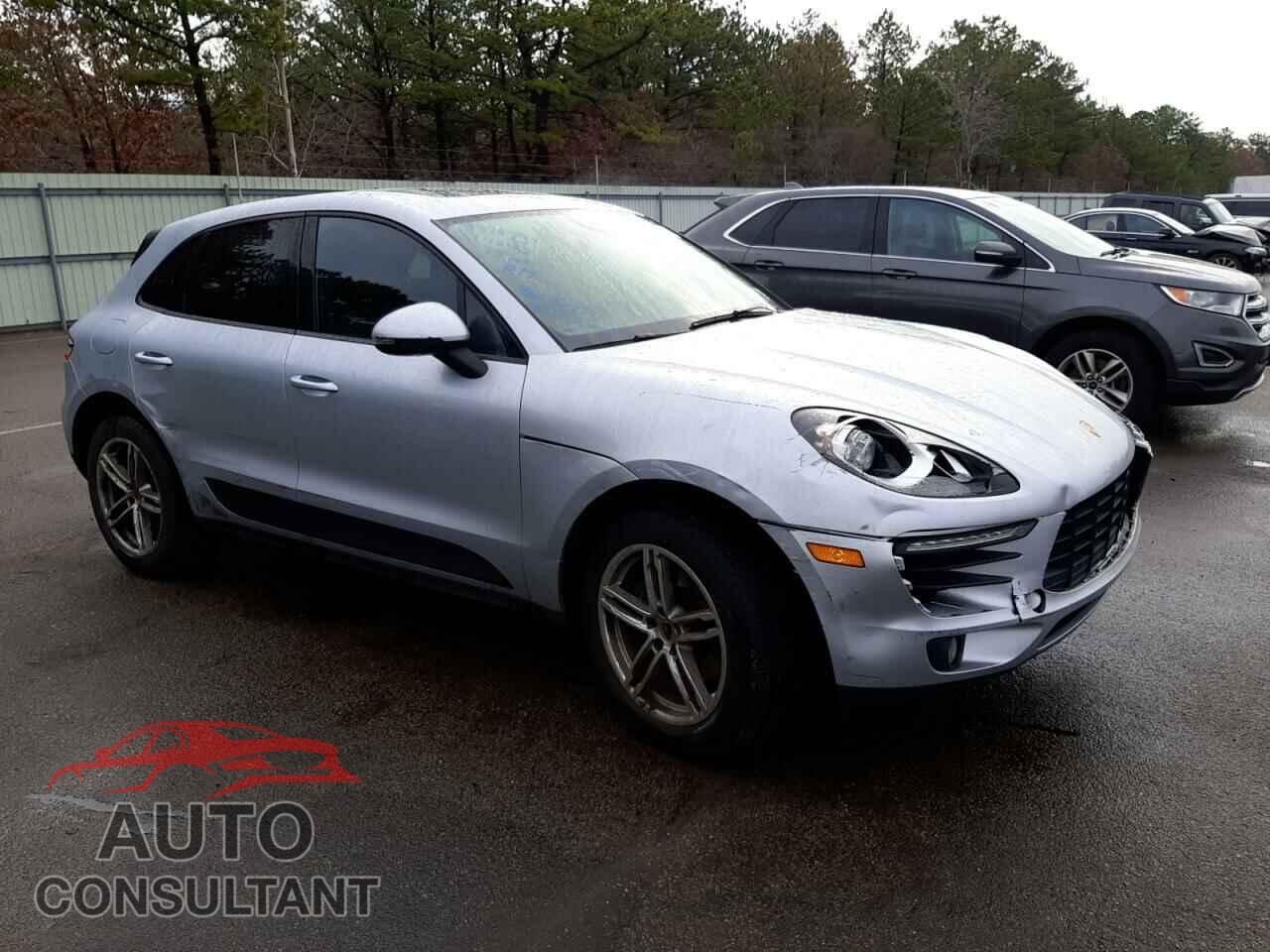 PORSCHE MACAN 2017 - WP1AA2A50HLB08439