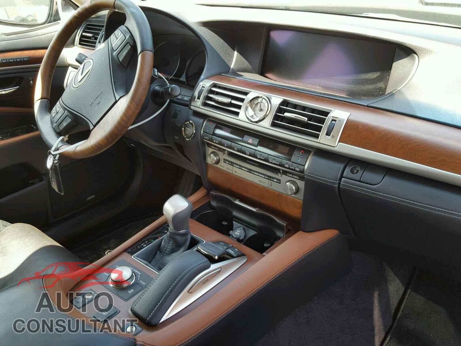 LEXUS LS460 2017 - JTHBL5EF8H5146850